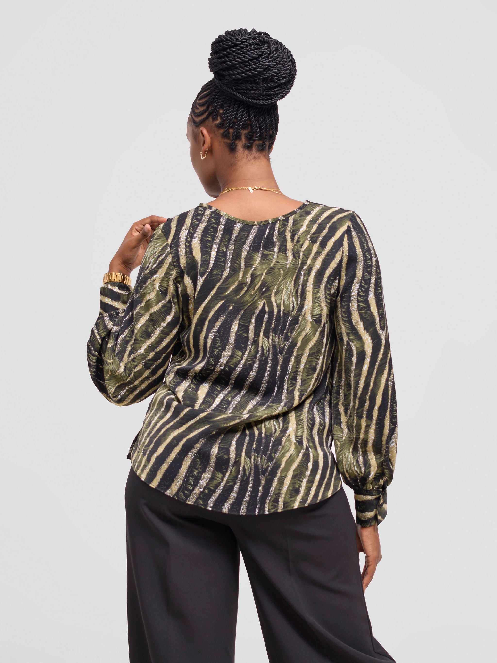 Vivo Ajani Long Sleeve Top - Hunters / Black Print