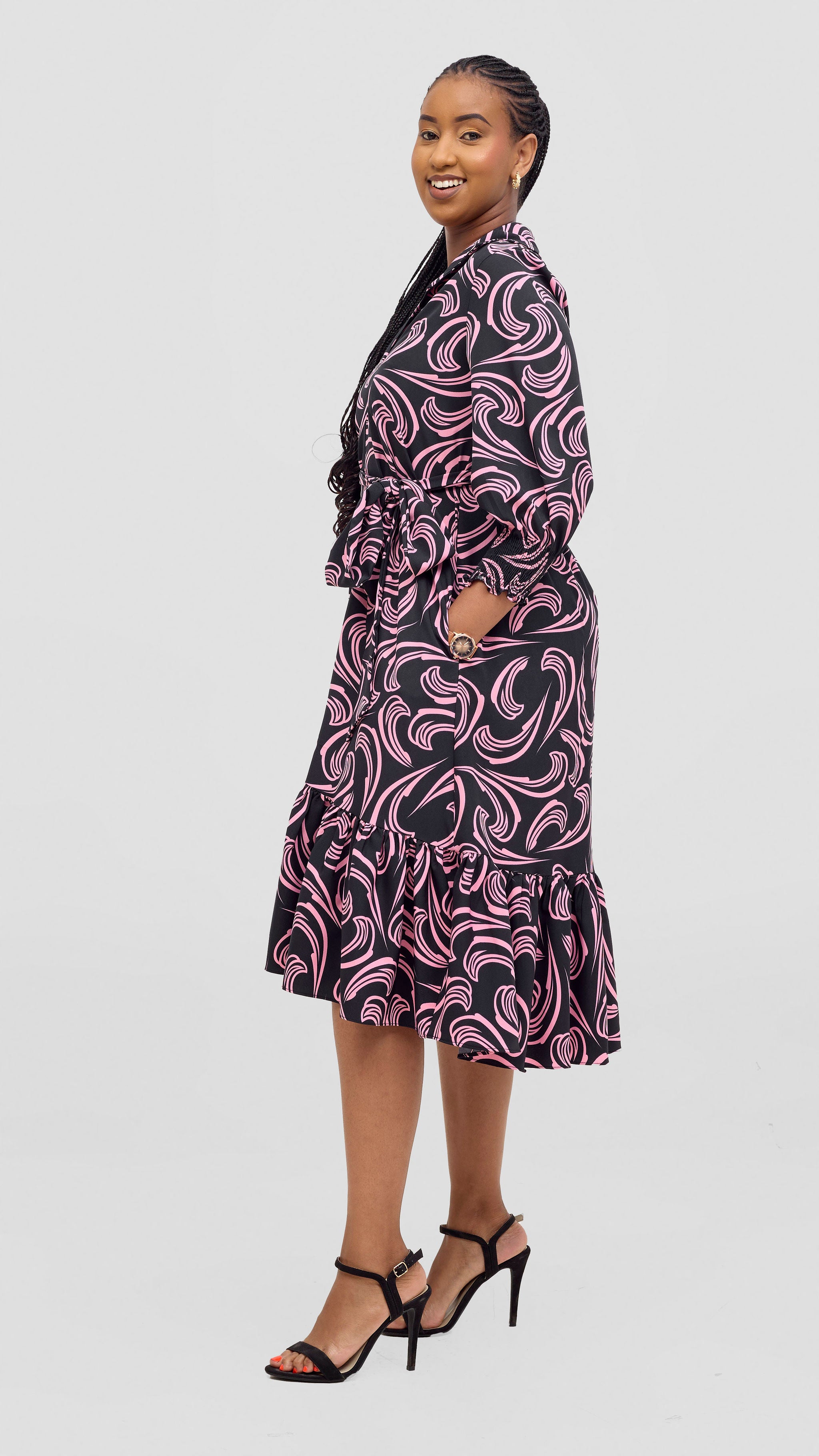 Vivo Serwa Flounce Dress - Black / Pink Print