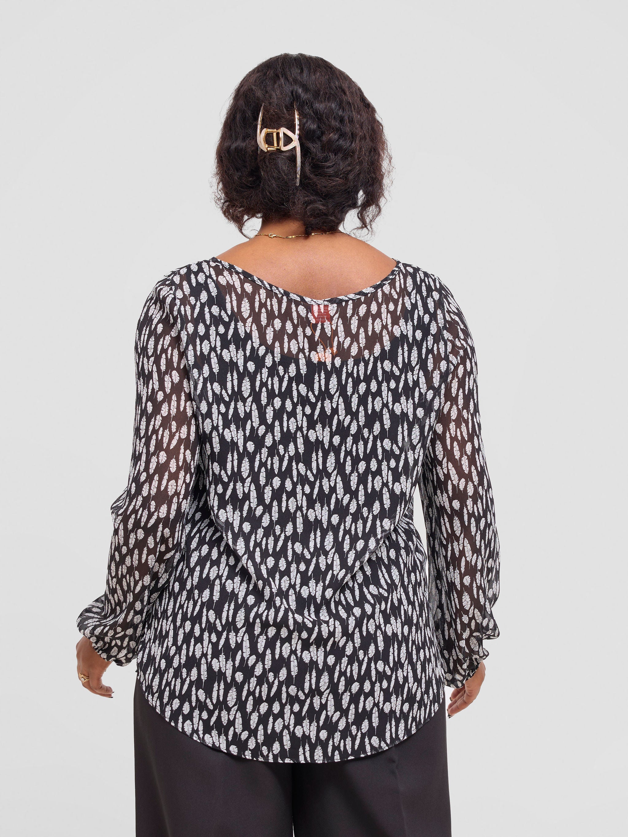 Vivo Basic Long Sleeved Bishop Top - Black / White Ifi Print