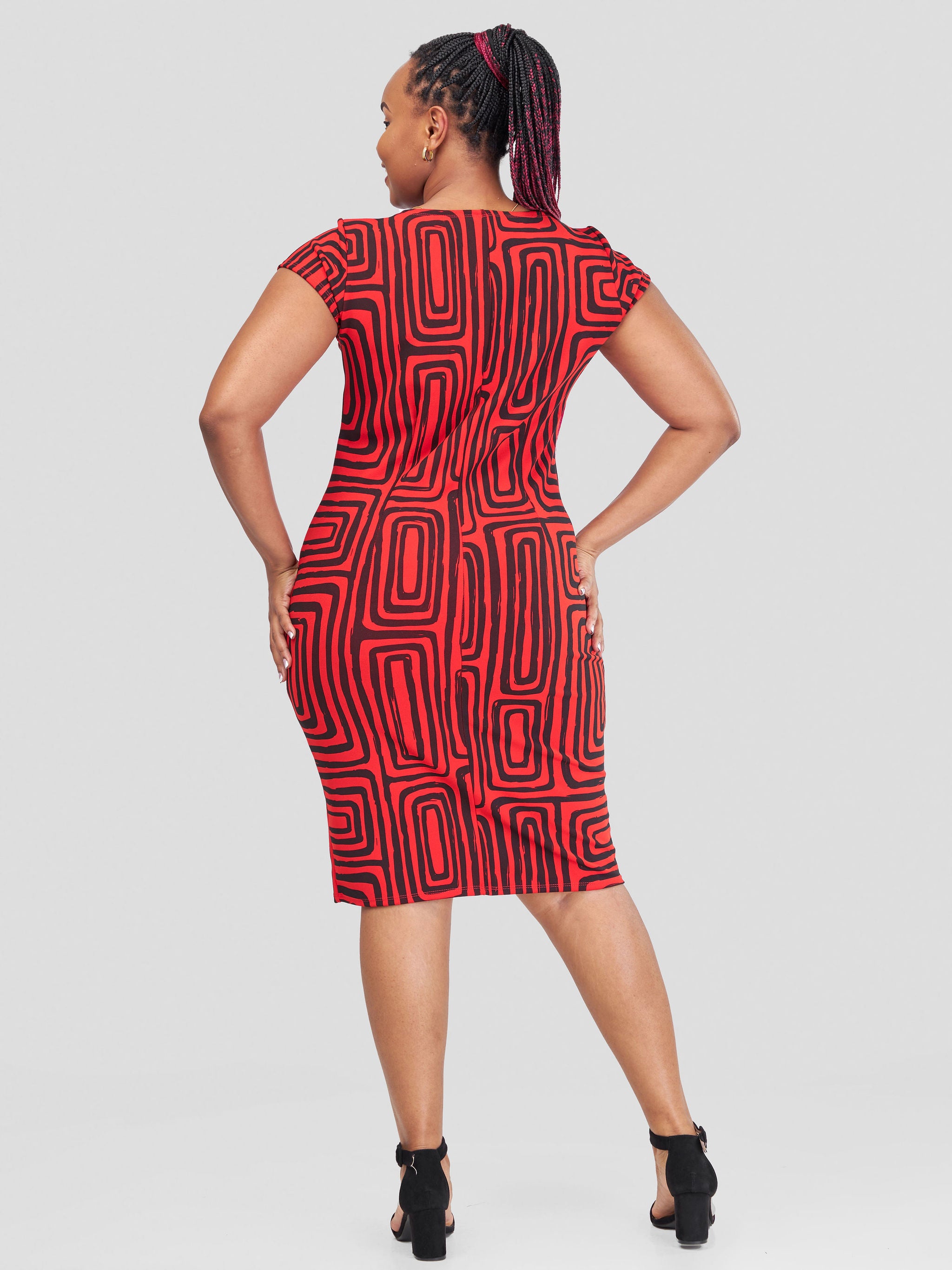 Vivo Imara Cap Sleeve Sheath Dress - Red / Black Print