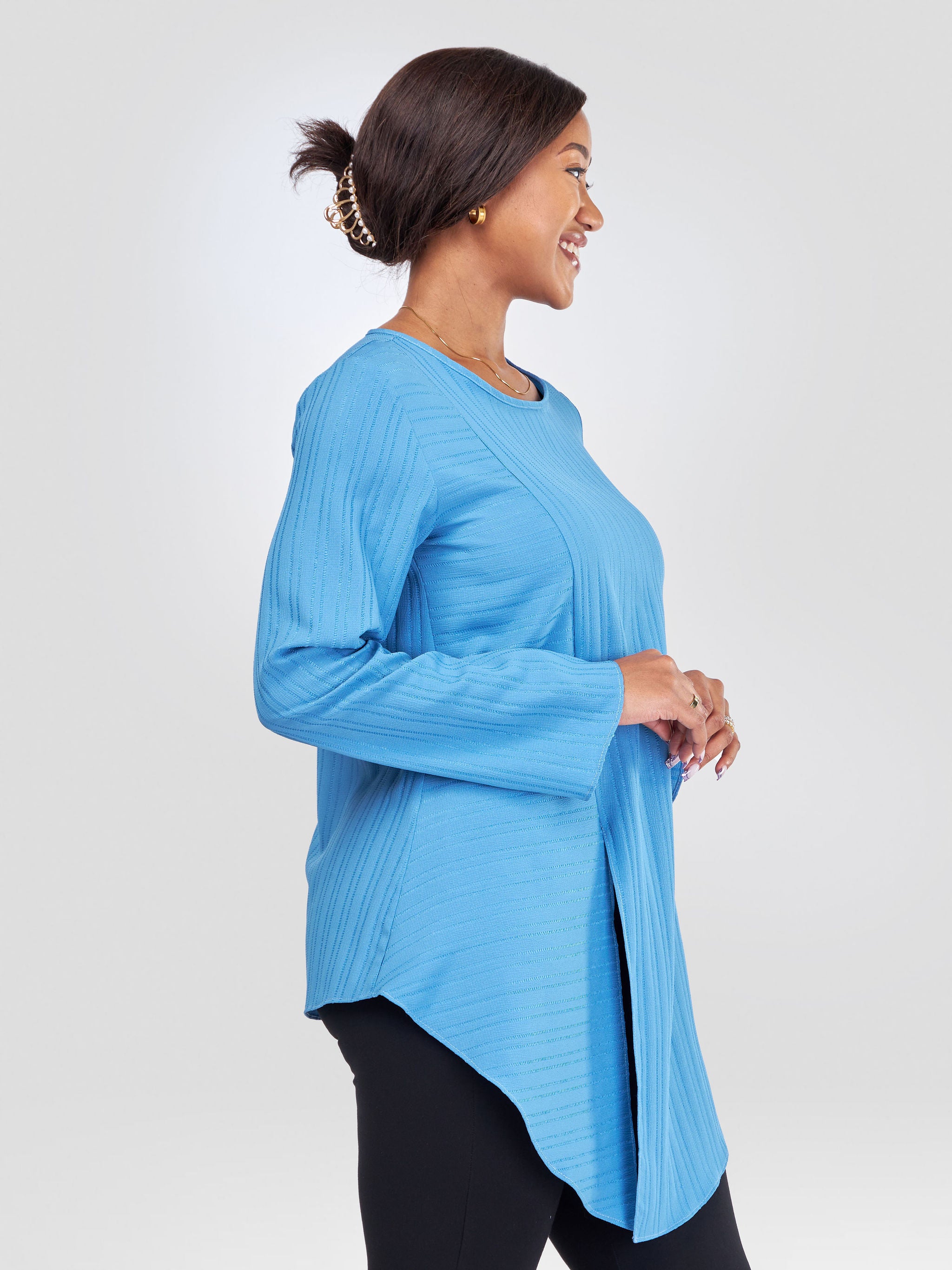 Vivo Mistari Long Sleeved Side Tie Top - Blue