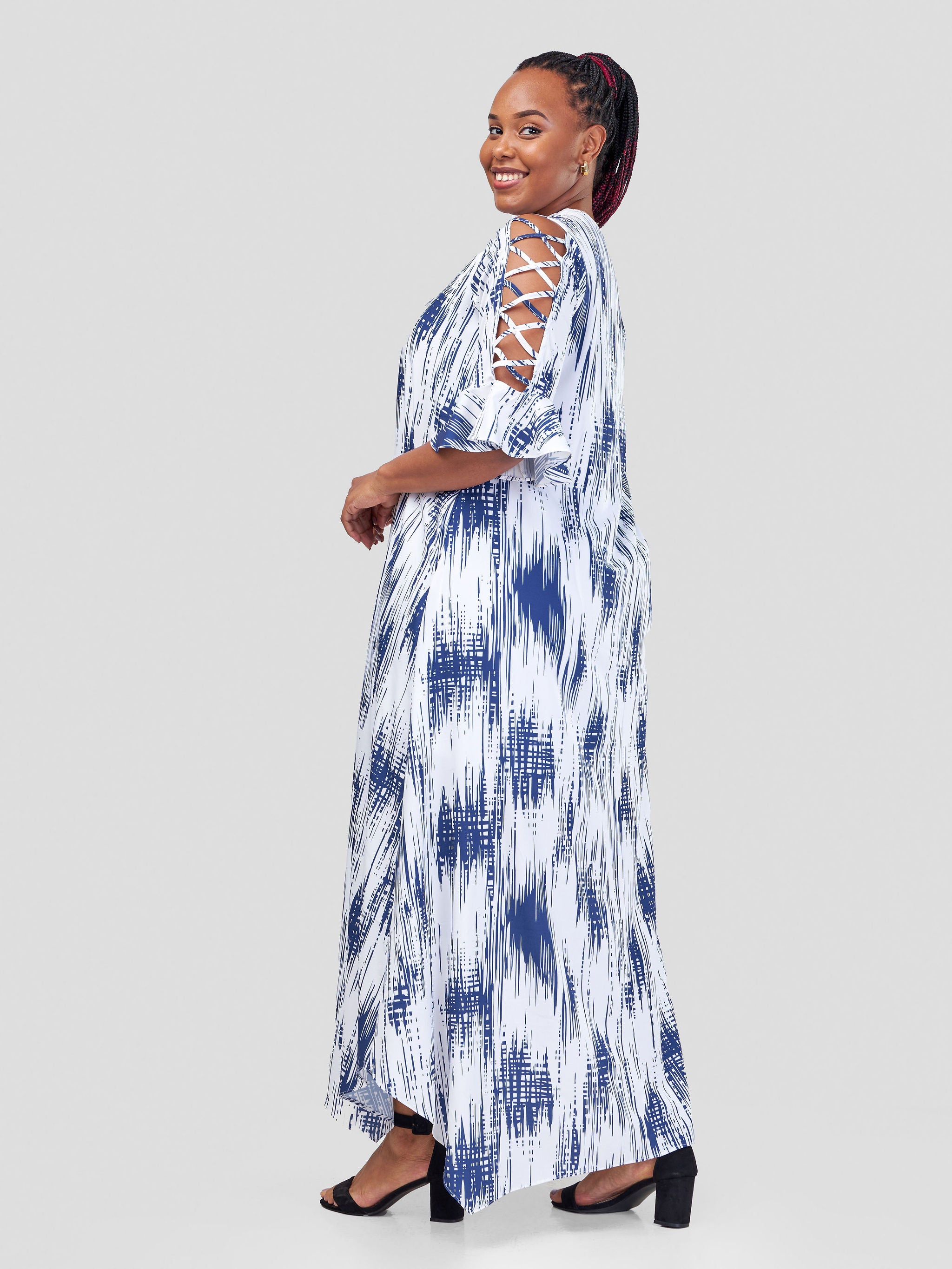 Vivo Dali 3/4 Cut Out Sleeve Maxi Dress - Navy / White Ikat Print