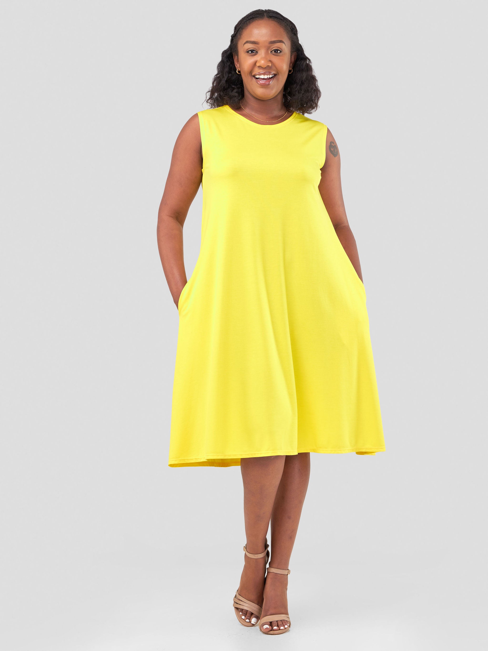 Vivo Basic Sleeveless Kena Tent Dress - Yellow