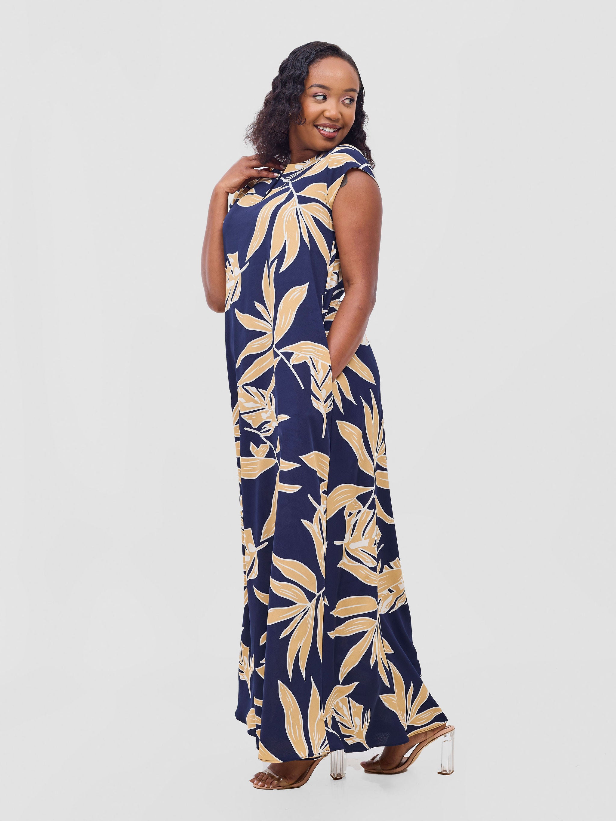 Vivo Zola V Neck Cap Sleeve Maxi Dress - Dark Navy / Taupe Print