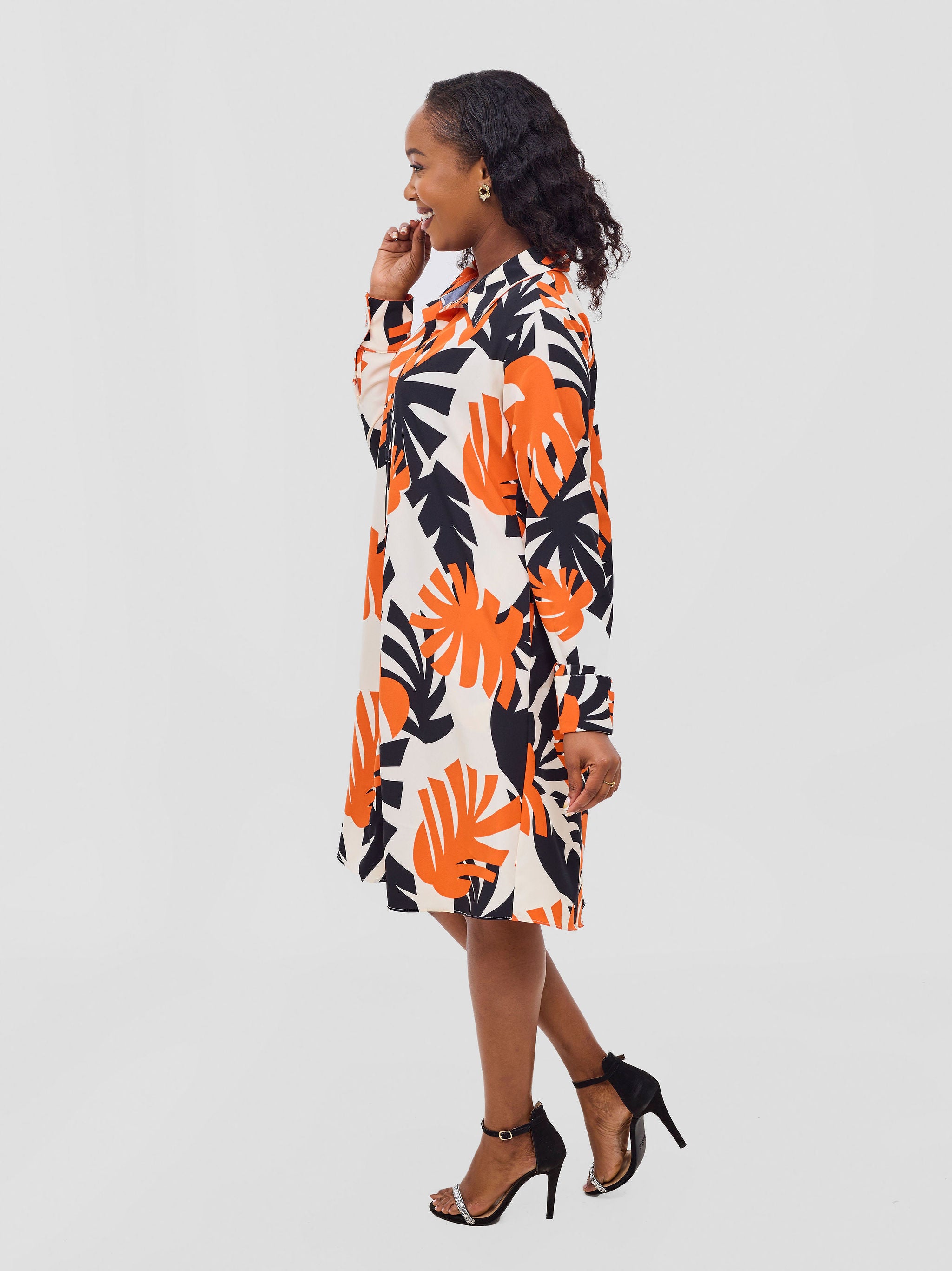 Vivo Basic Long Sleeve Tent Shirt Dress - Cream / Orange Print