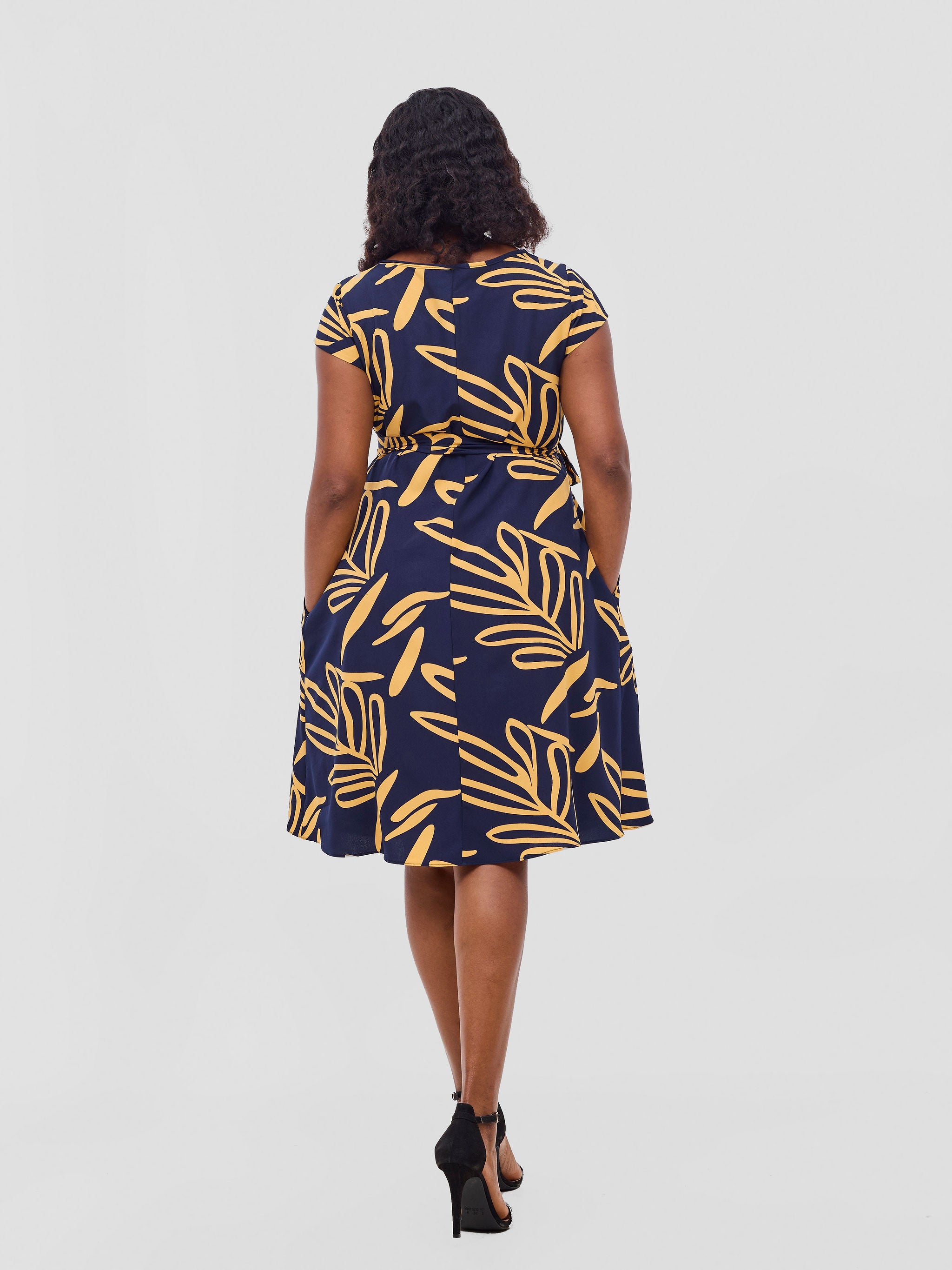 Vivo Basic Cap Sleeve Knee Length Dress - Dark Navy / Mustard Print