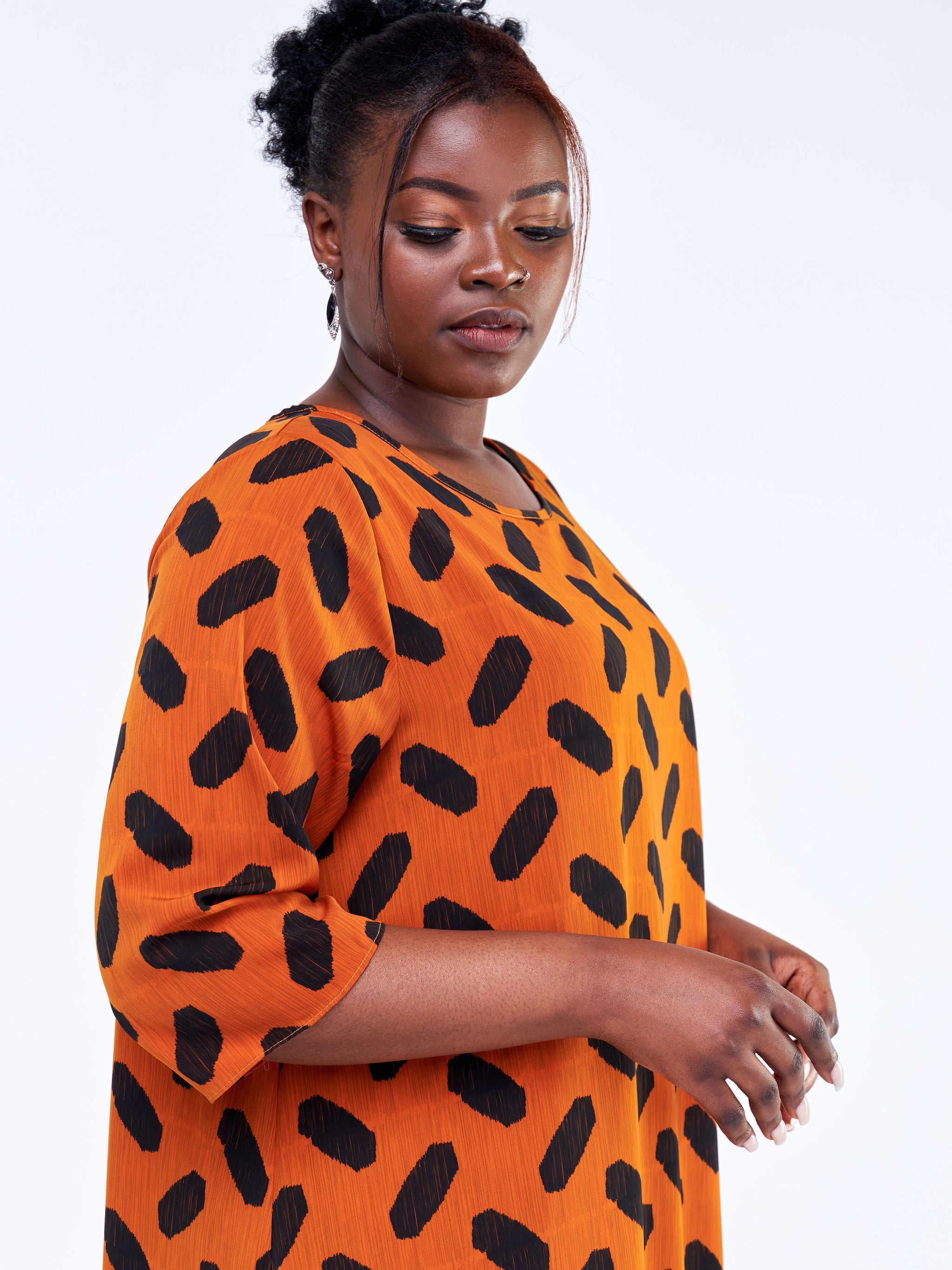 Vivo Basic 3/4 Sleeve Tent Maxi Dress - Rust / Black Abstract Print