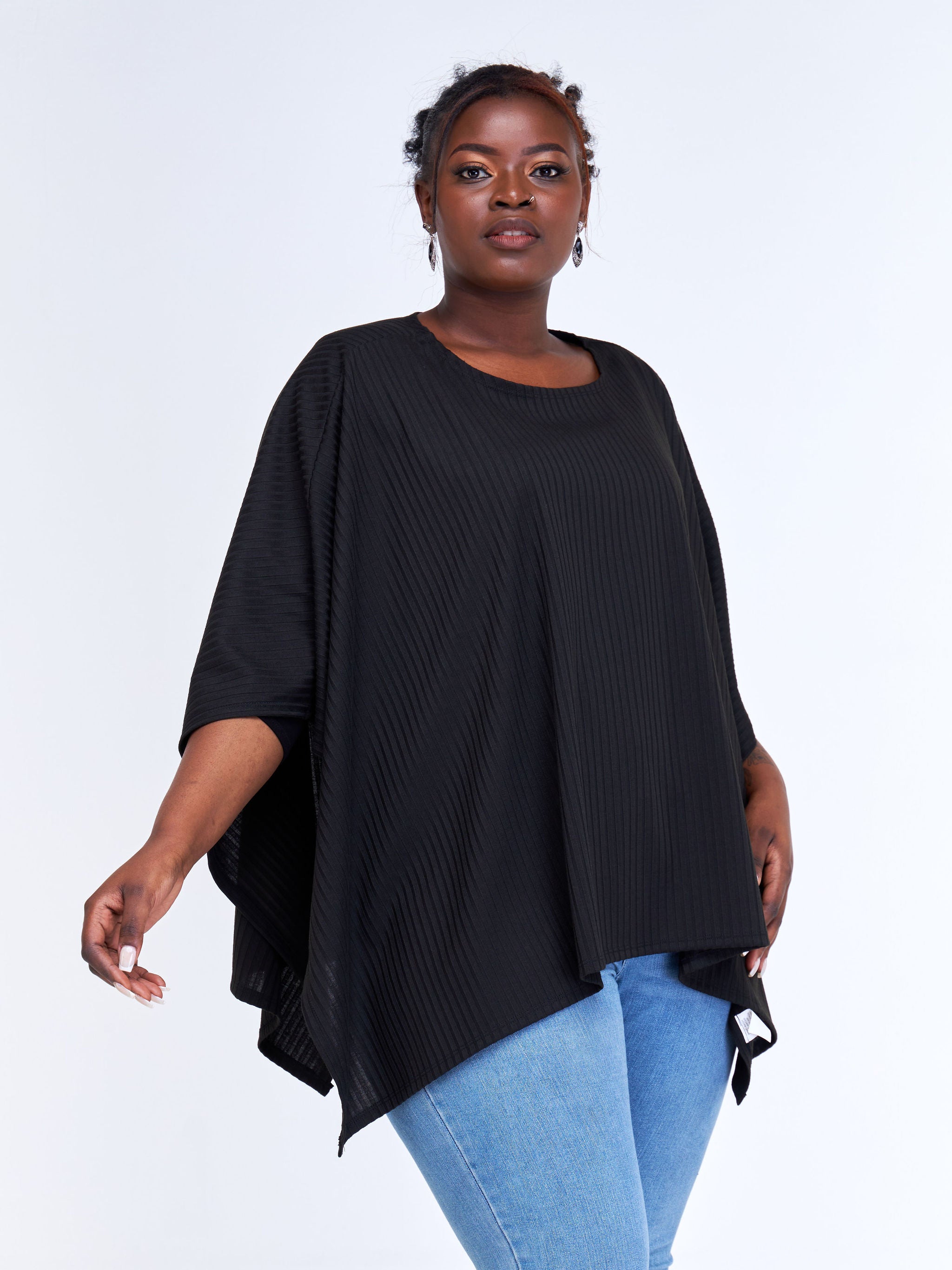 Vivo Basic Ribbed Poncho - Black