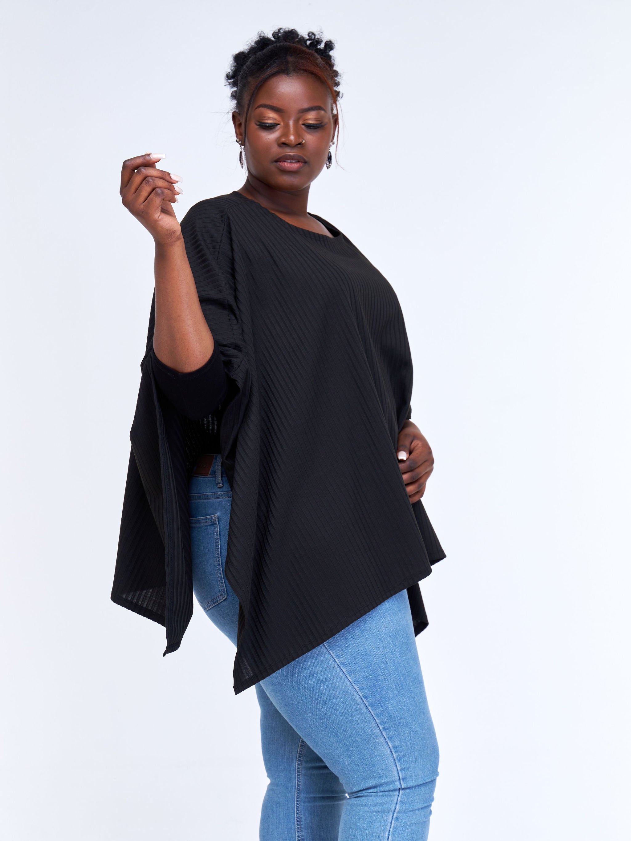 Vivo Basic Ribbed Poncho - Black