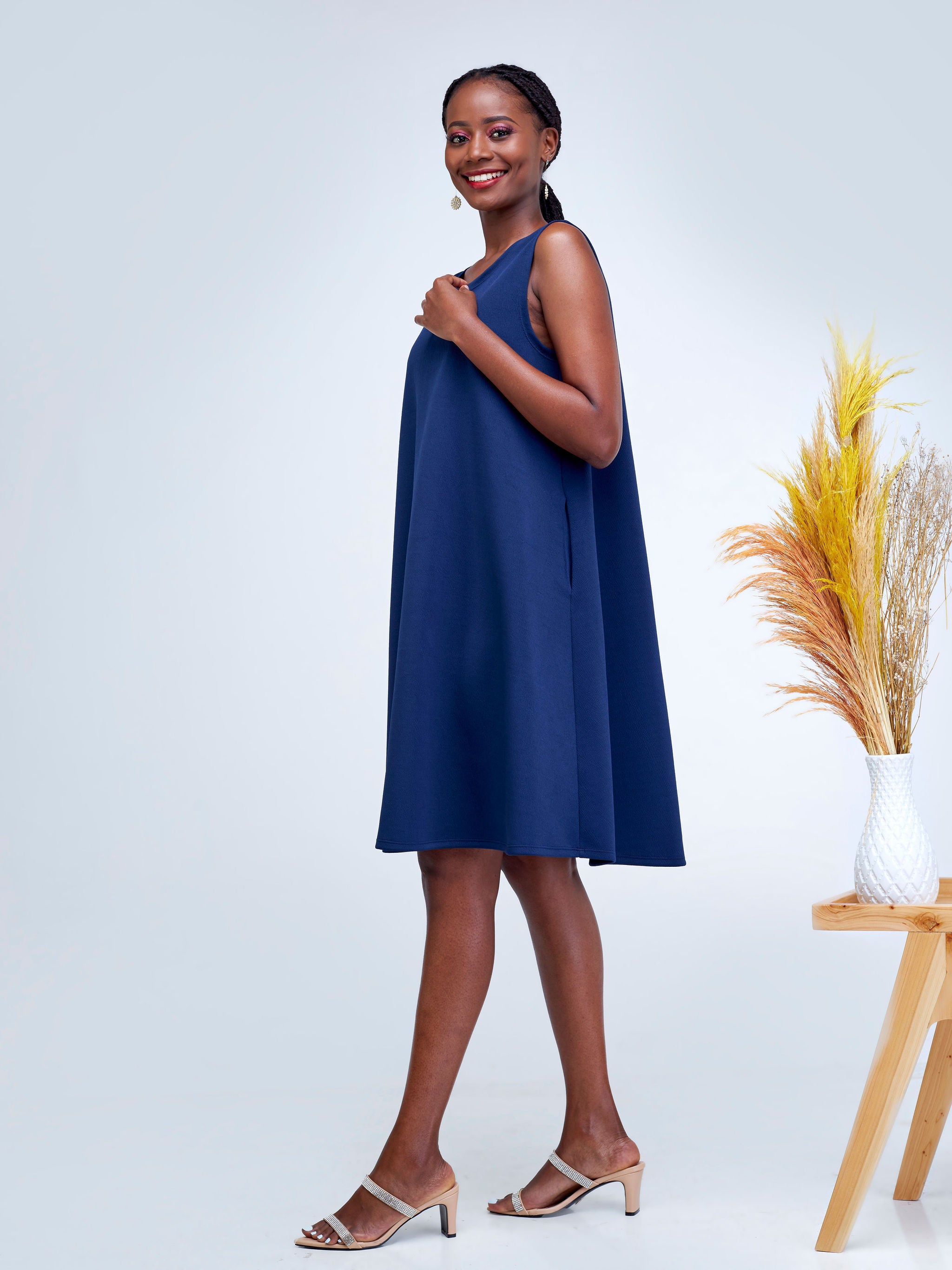 Vivo Hema Sleeveless Tent Dress - Navy Blue