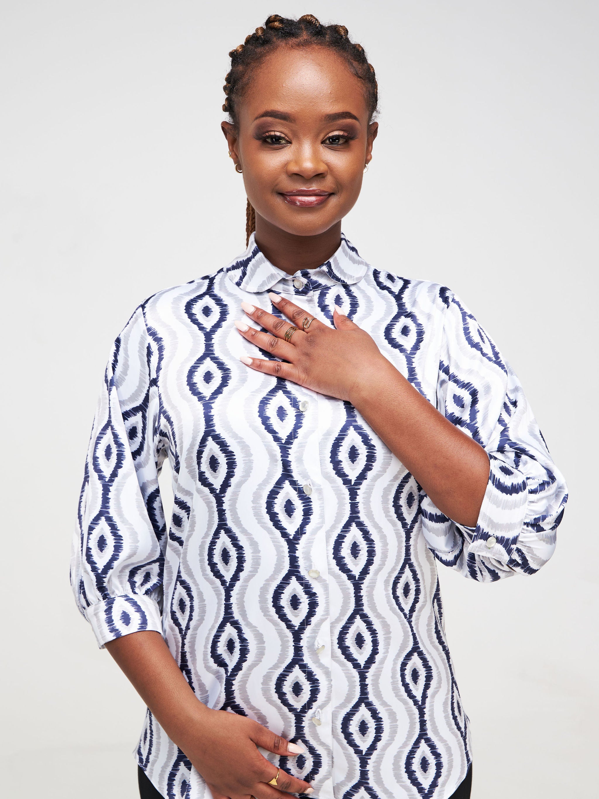 Vivo Neza 3/4 Bishop Sleeve Shirt - Navy Blue / Grey Abstract Print