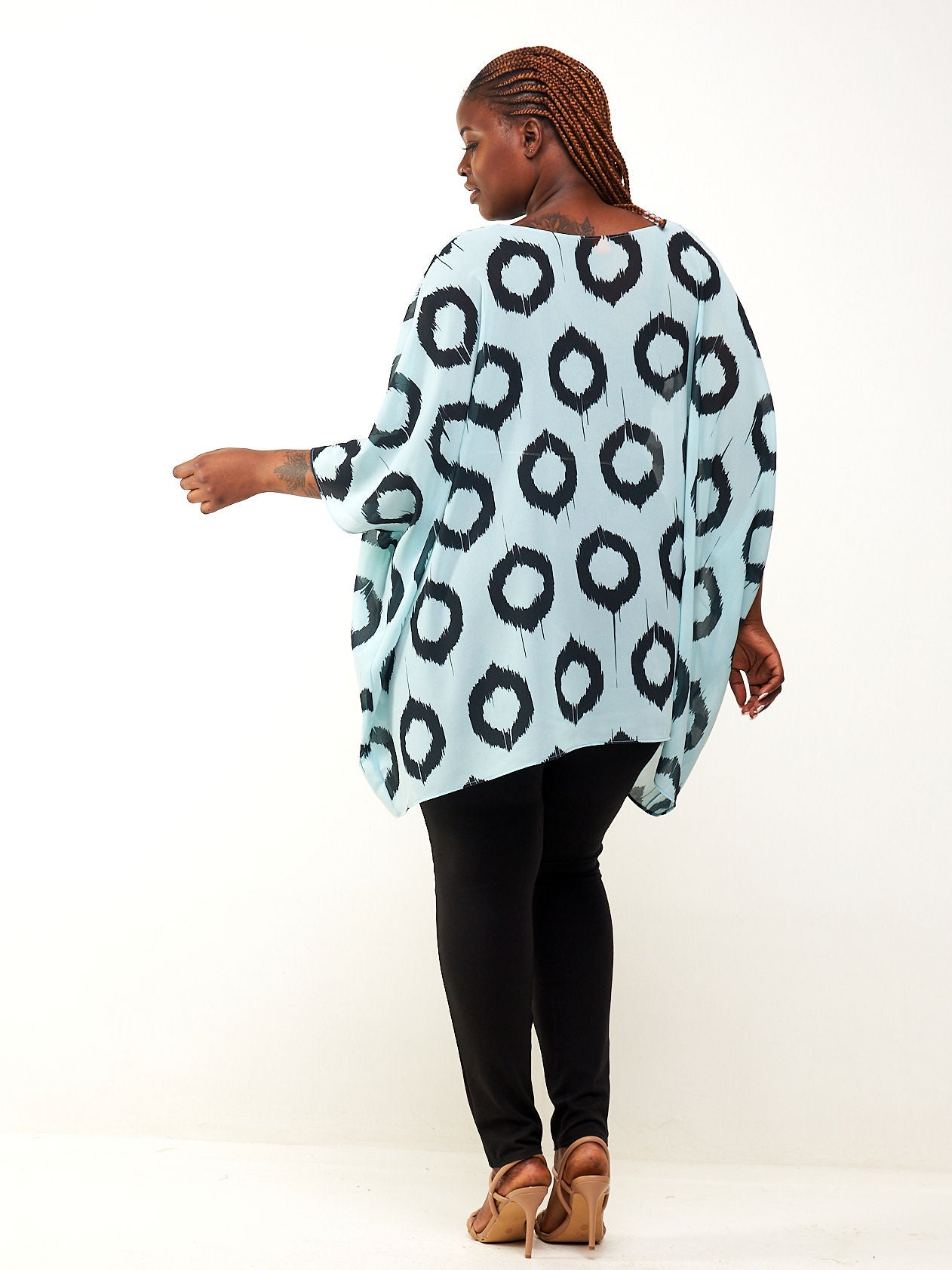 Vivo Basic Liv Chiffon Top - Blue / Black Abstract Print