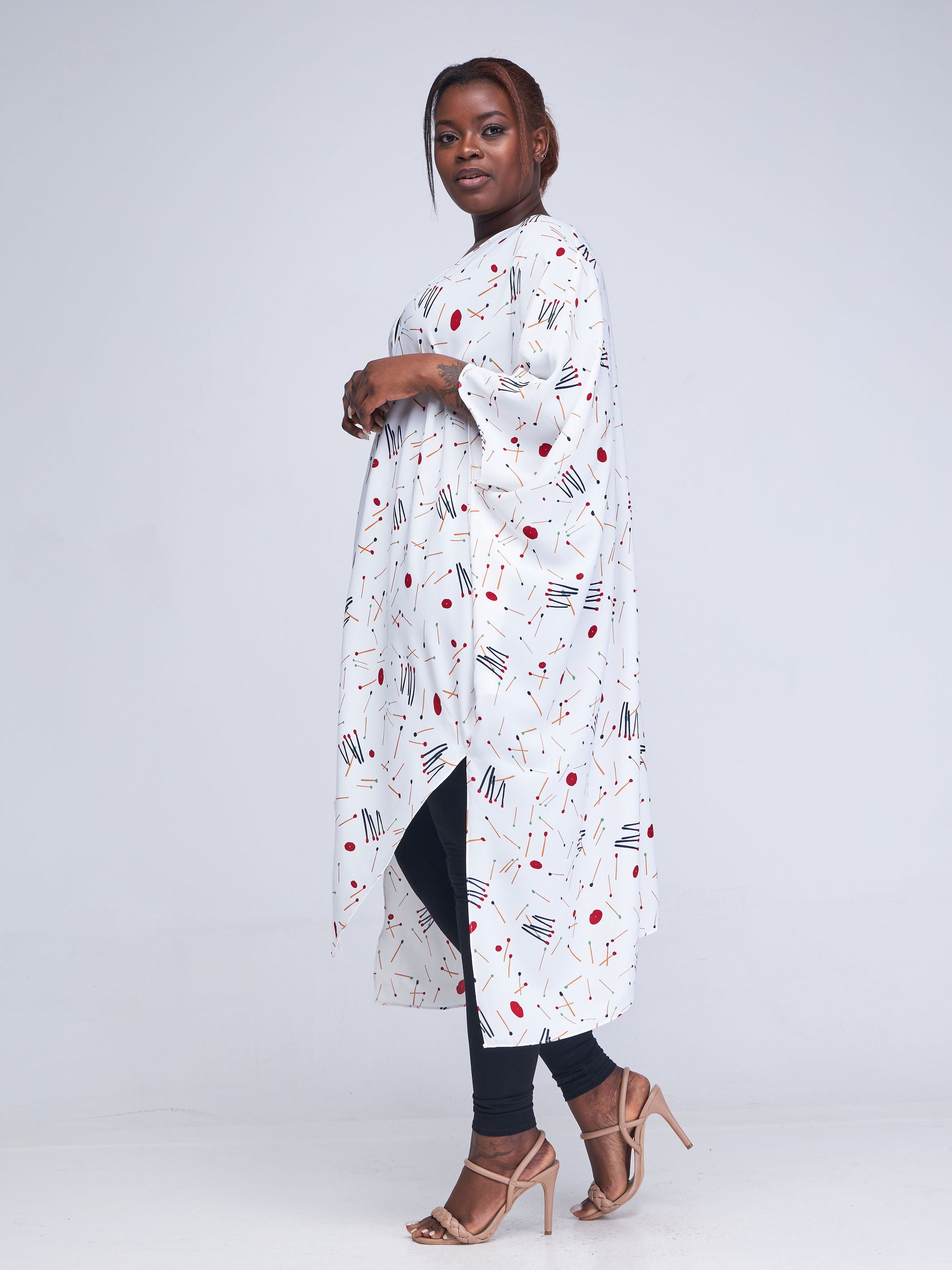 Vivo Asika Handkerchief Drape Kimono - White / Red Polka Dot Print
