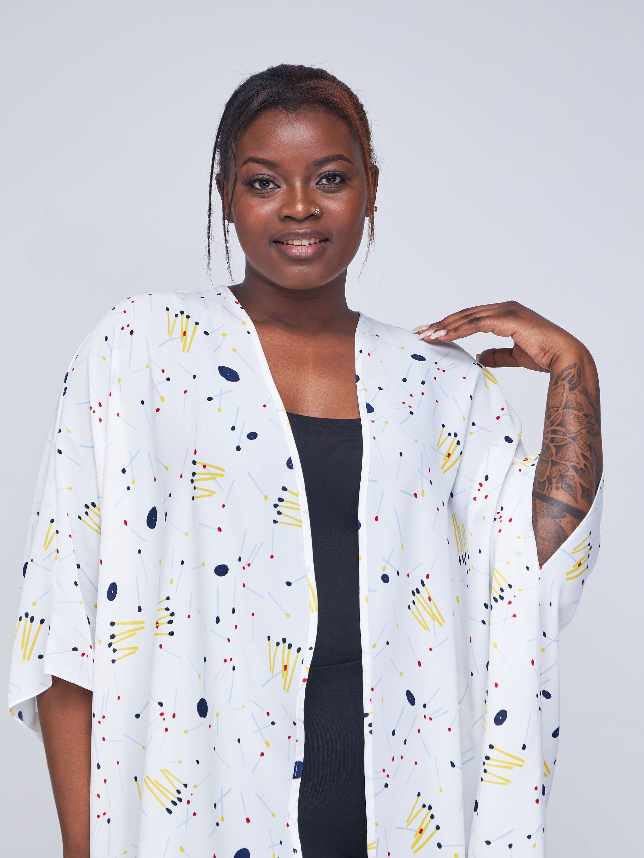 Vivo Asika Handkerchief Drape Kimono - White / Navy Blue Polka Dot Print