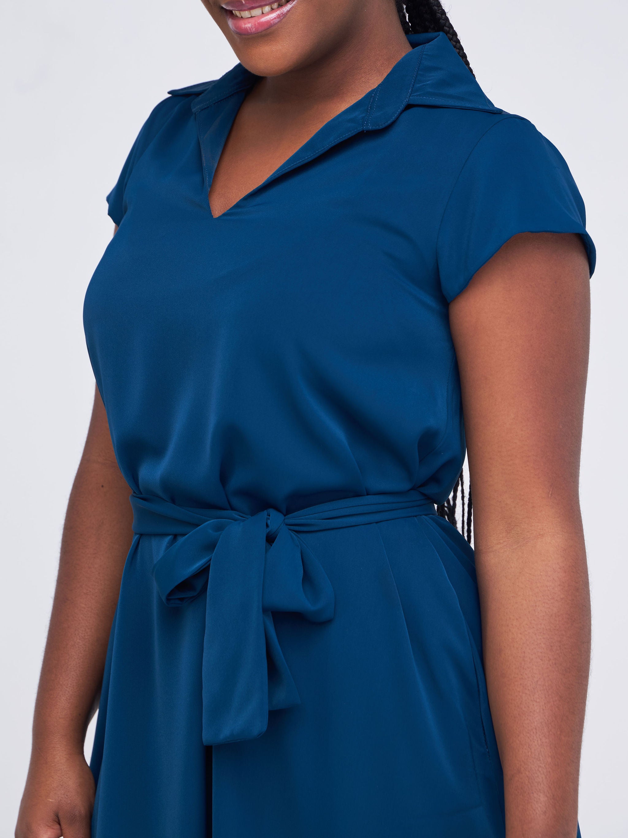 Vivo Zuri Cap Sleeve Knee Length Dress - Teal