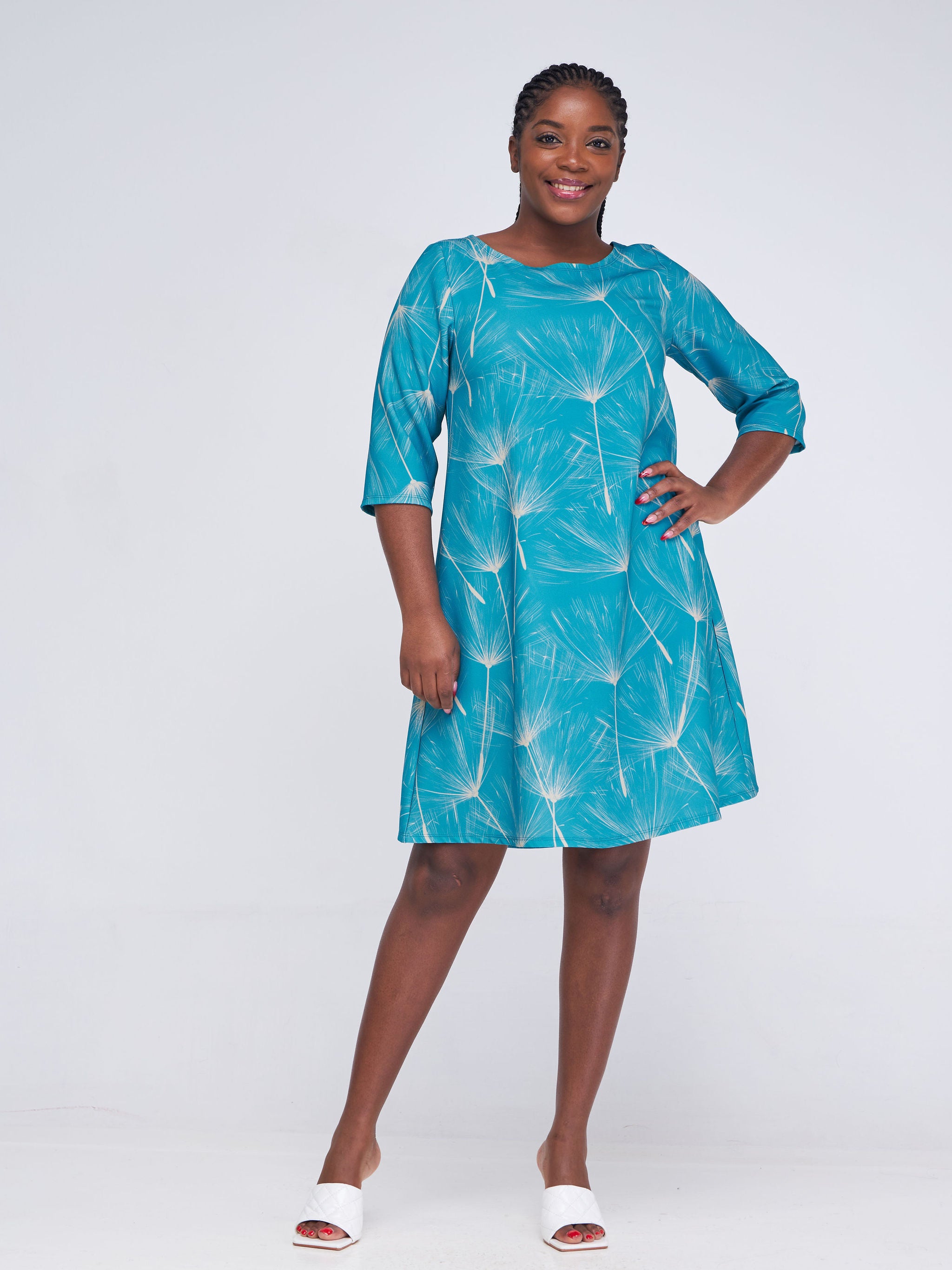 Vivo Basic 3/4 Sleeve Knee Length Tent Dress - Teal / Taupe Abstract Print