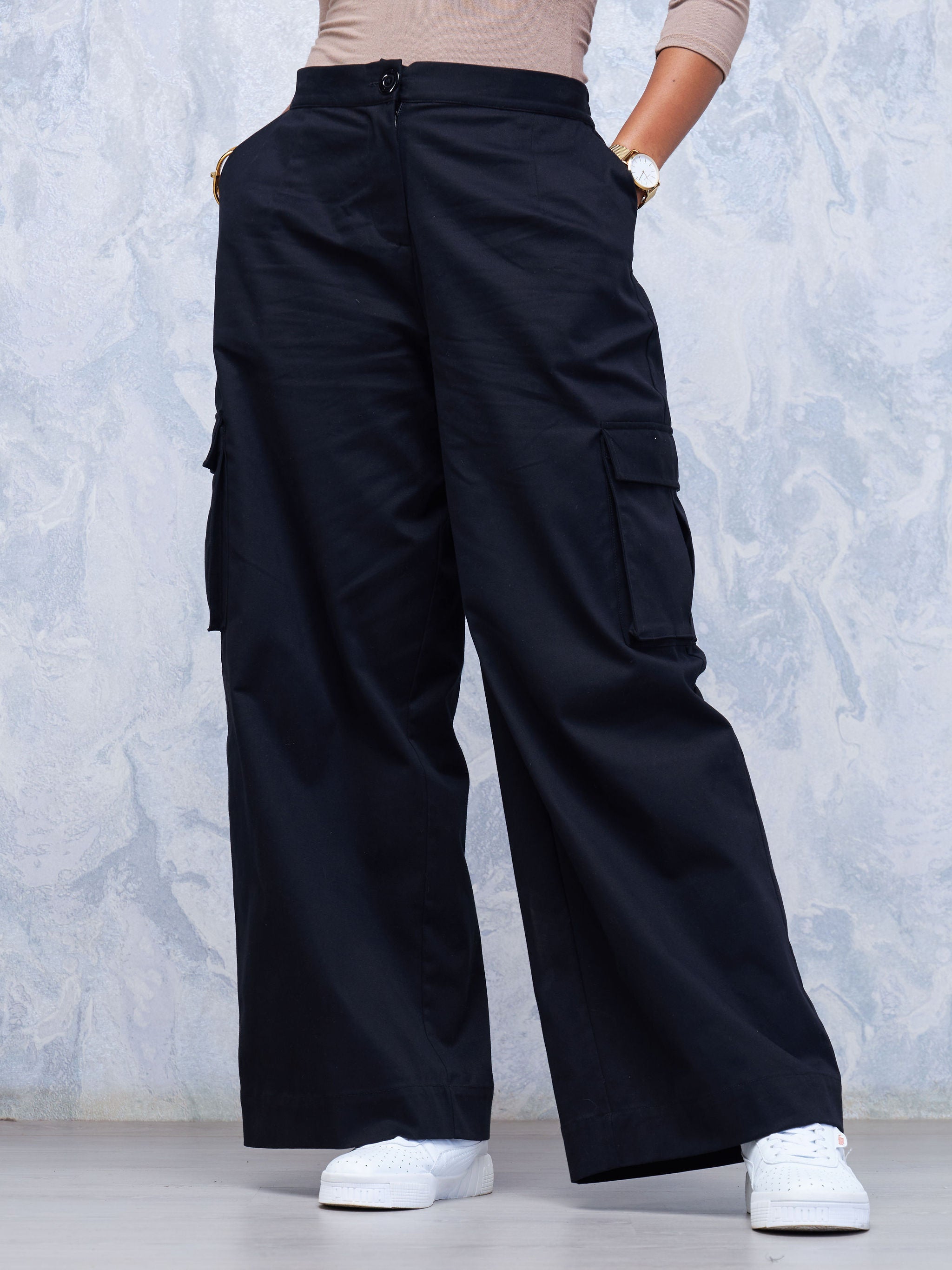 Safari Hawi Cargo Pants - Black