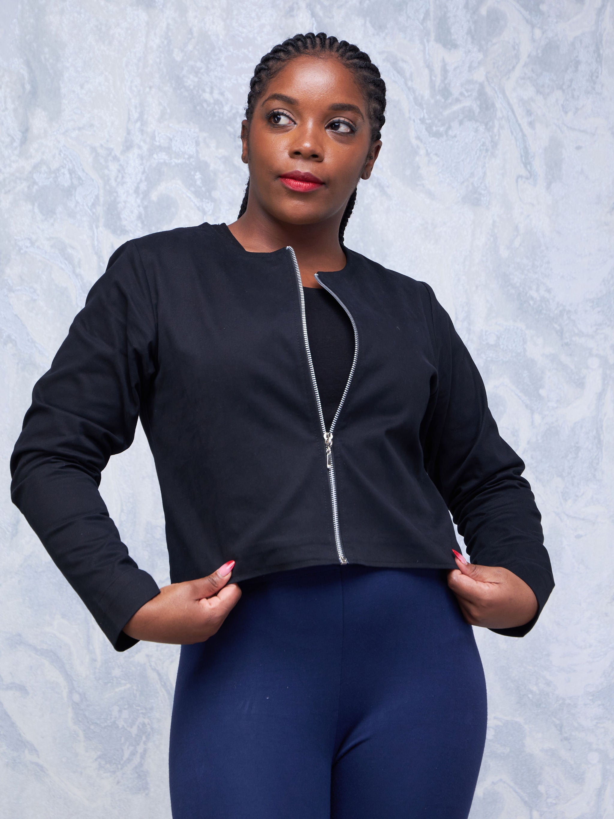 Safari Hawi Long Sleeve Crop Jacket - Black