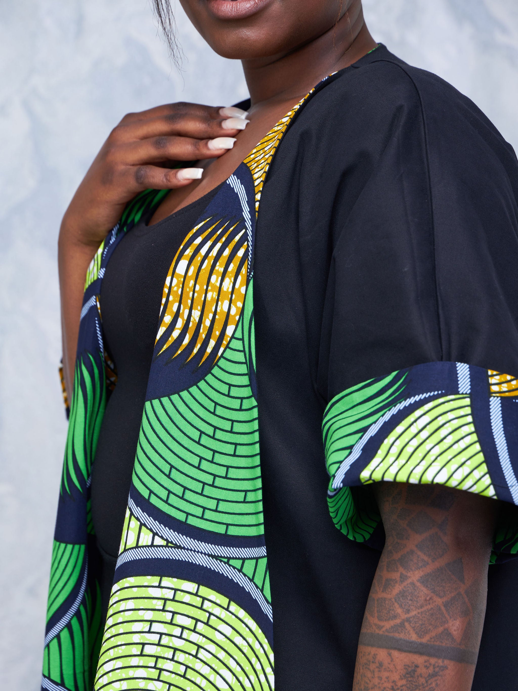 Safari Hawi 3/4 Sleeve Reversible Kimono - Green / Brown Ankara Print