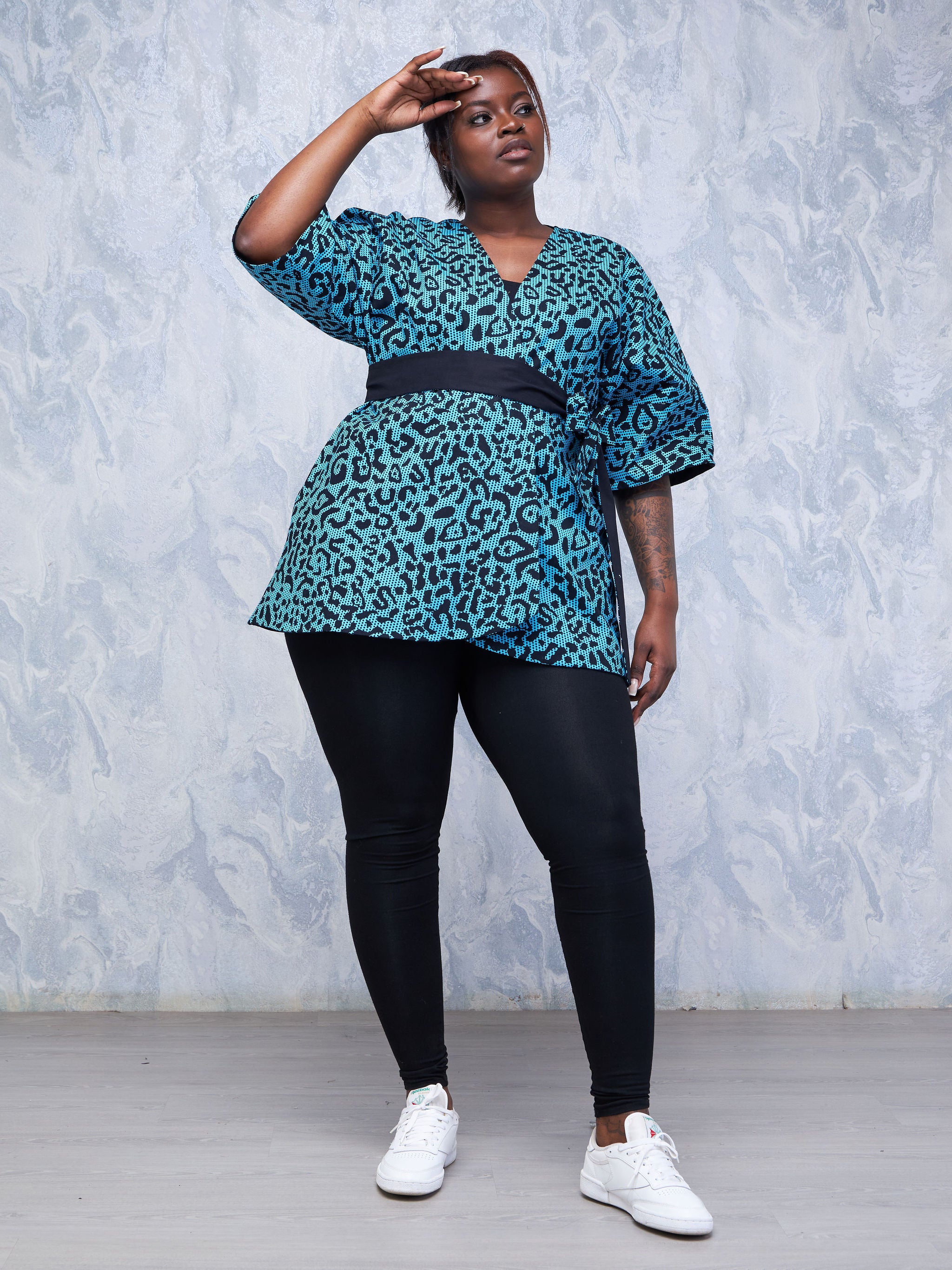 Safari Hawi 3/4 Sleeve Reversible Kimono - Blue / Black Ankara Print