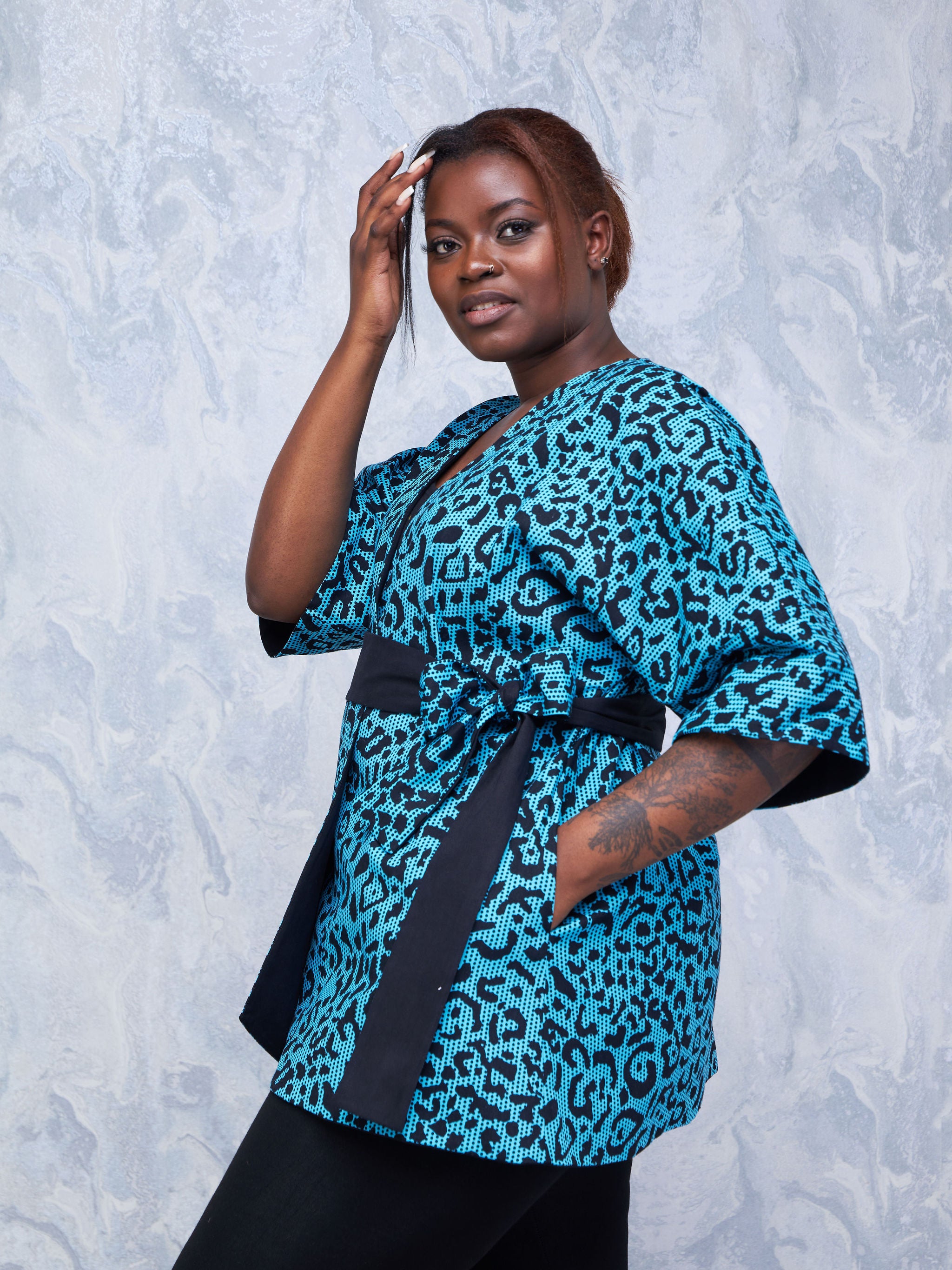 Safari Hawi 3/4 Sleeve Reversible Kimono - Blue / Black Ankara Print
