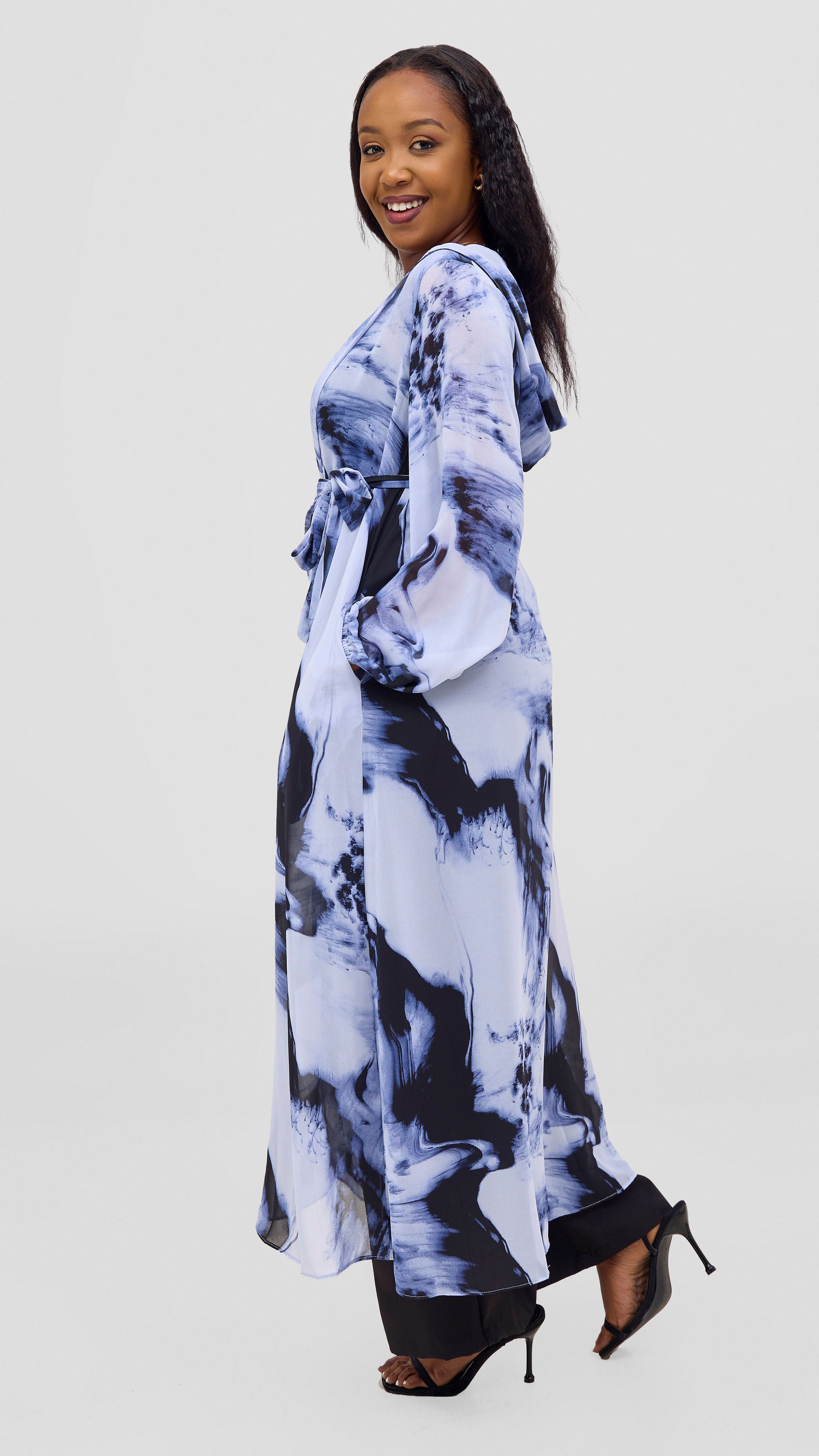 Vivo Basic Hooded Kimono - Black / Blue Print