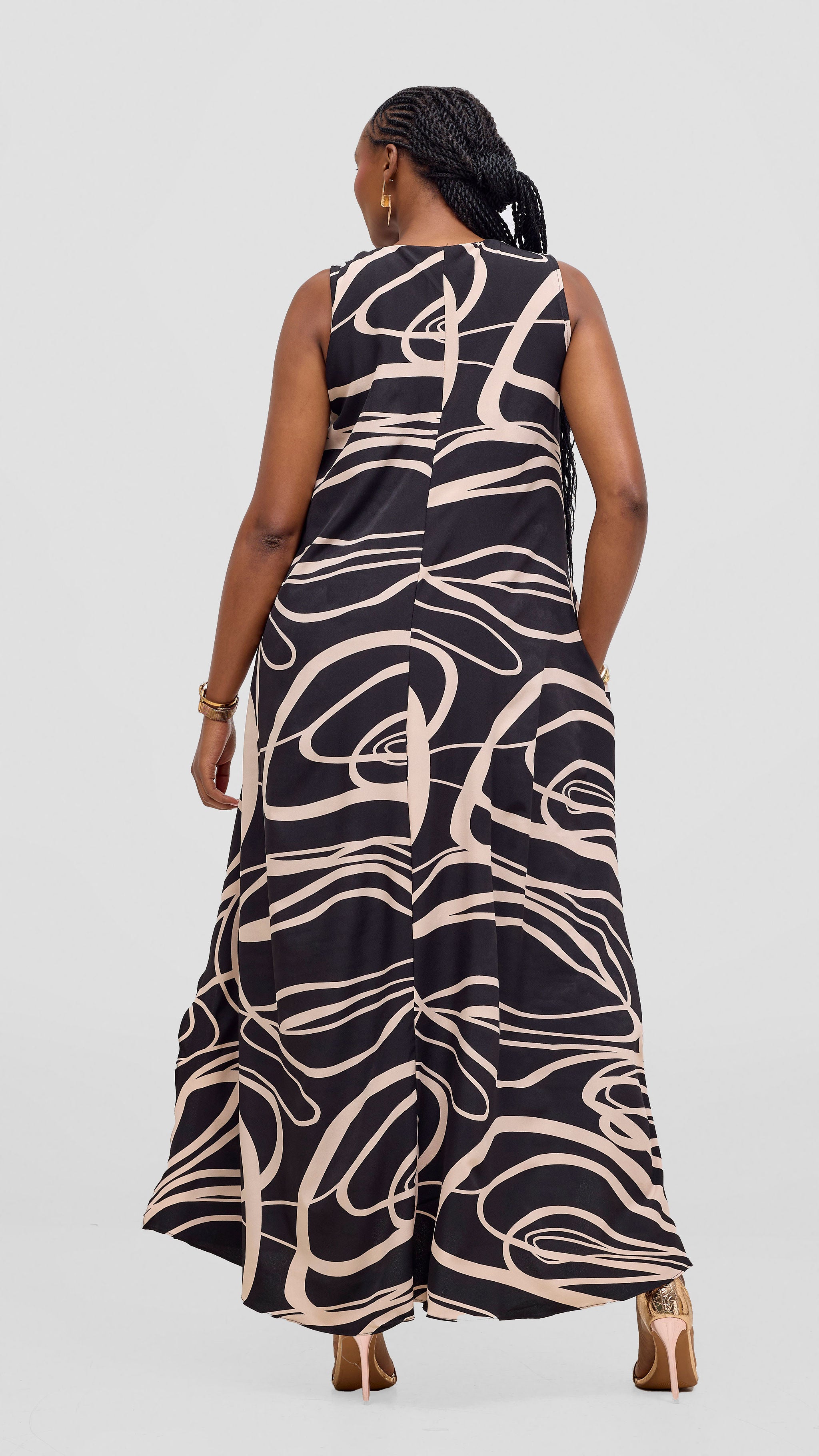 Vivo Ava Front Pleat Maxi Dress - Black / Peach Print