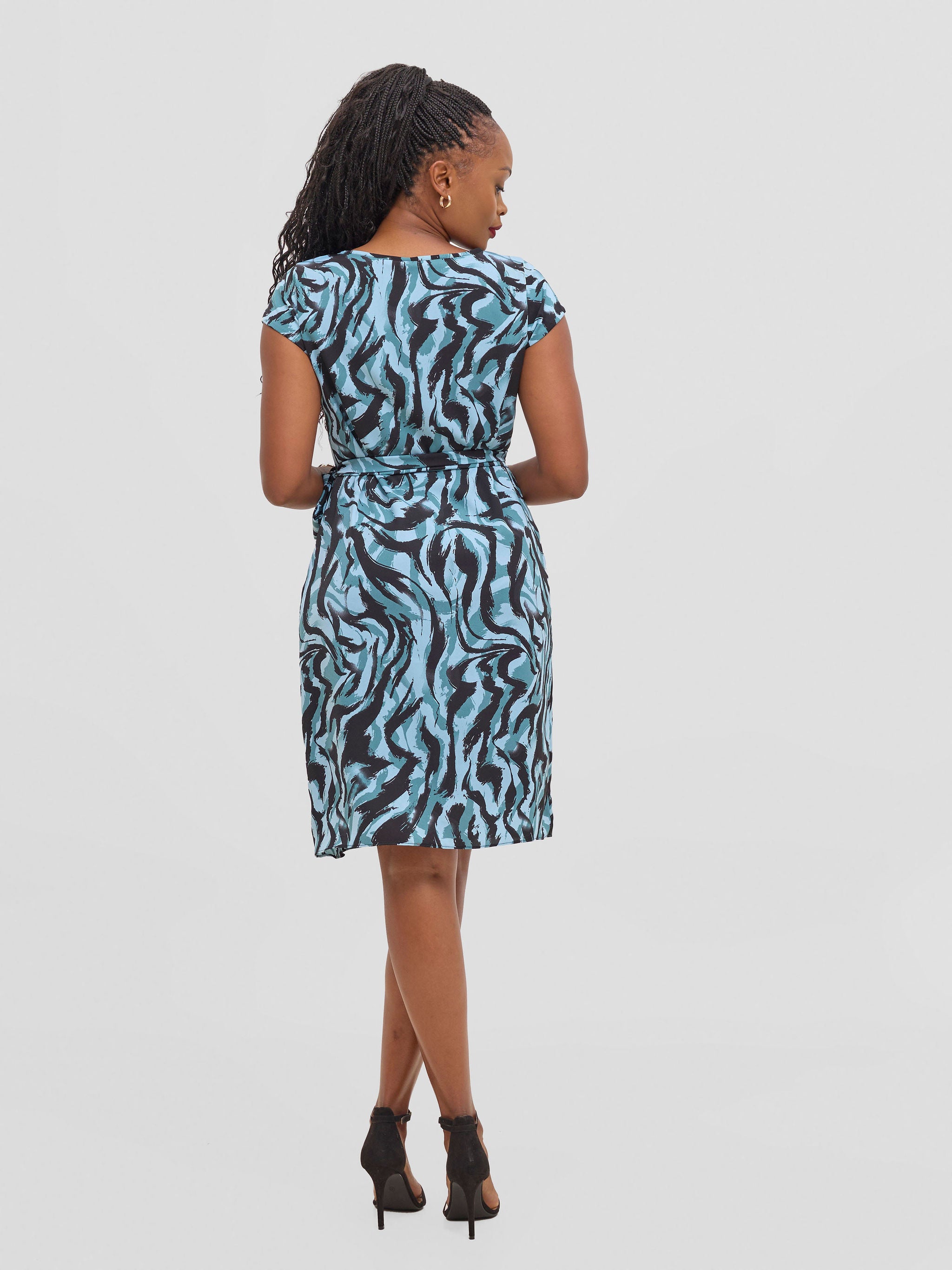 Vivo Muna Cap Sleeved Knee Length Dress - Mint / Black Print