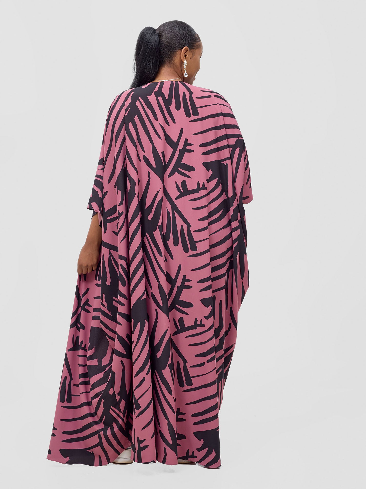 Vivo Ayla Maxi Kimono - Dusty Pink / Black Lala Print