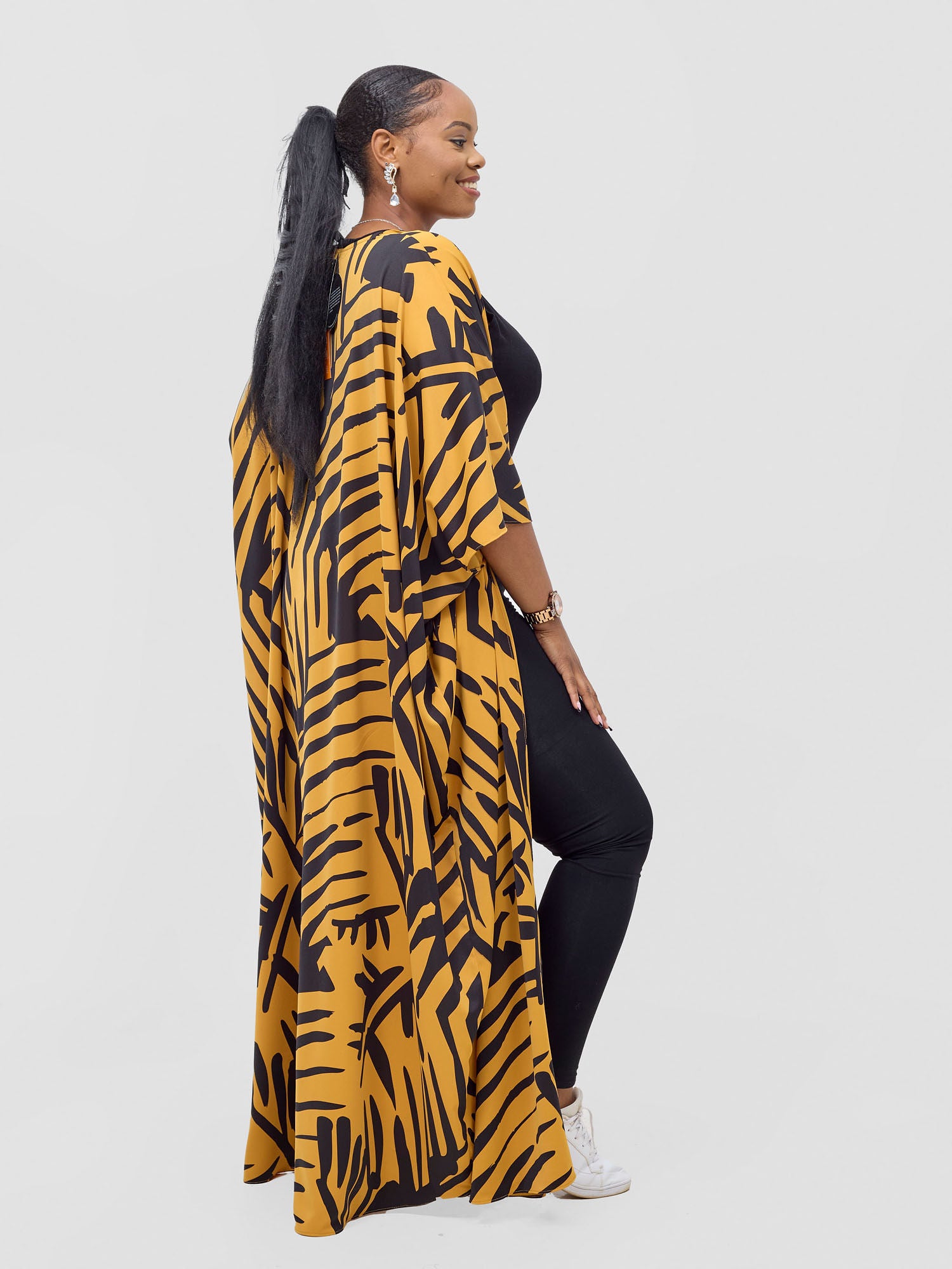 Vivo Ayla Maxi Kimono - Mustard / Black Lala Print