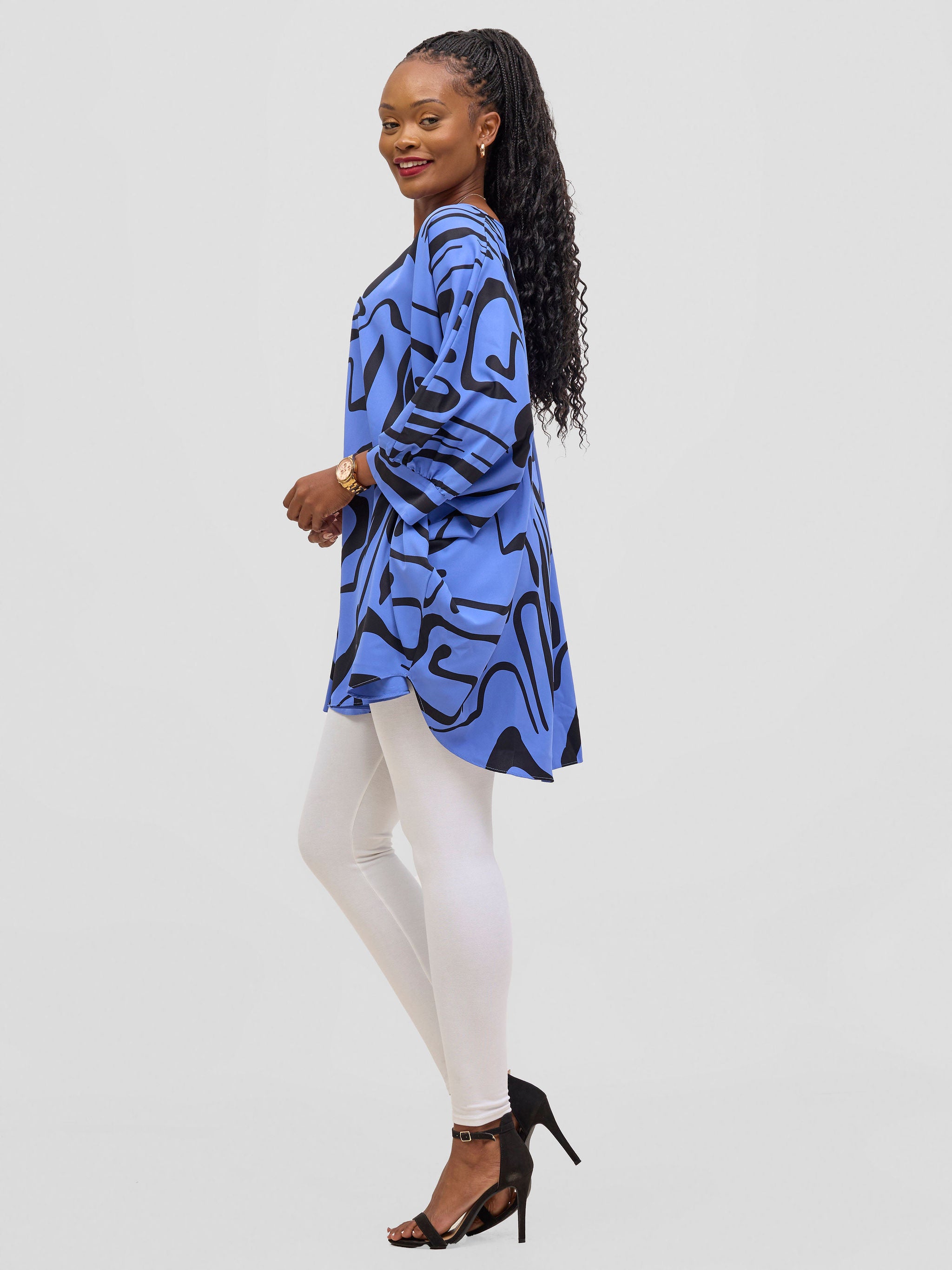 Vivo Mistari Gathered Sleeve Top - Blue / Black Sera Print