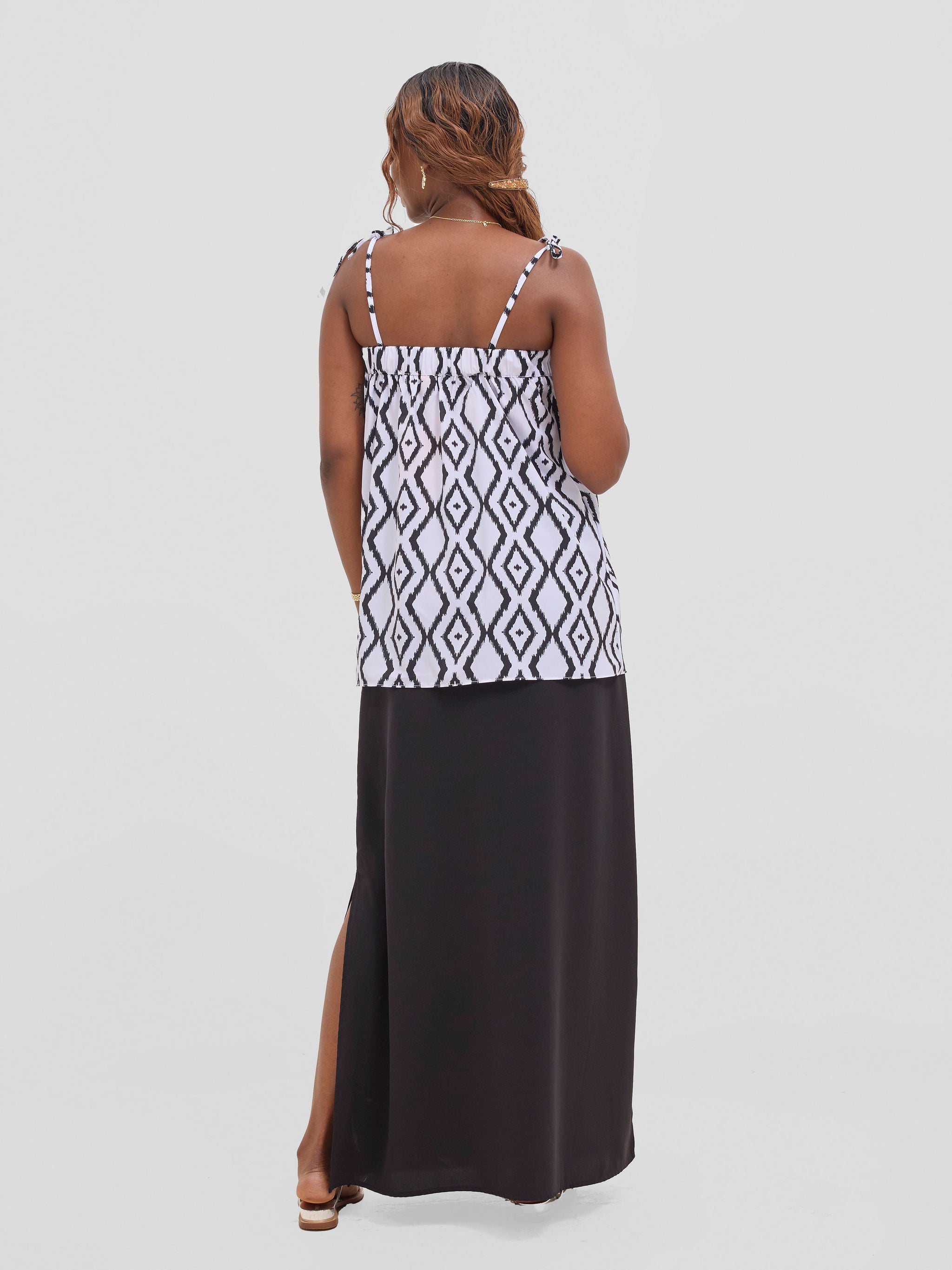 Vivo Seli Maxi Skirt - Black