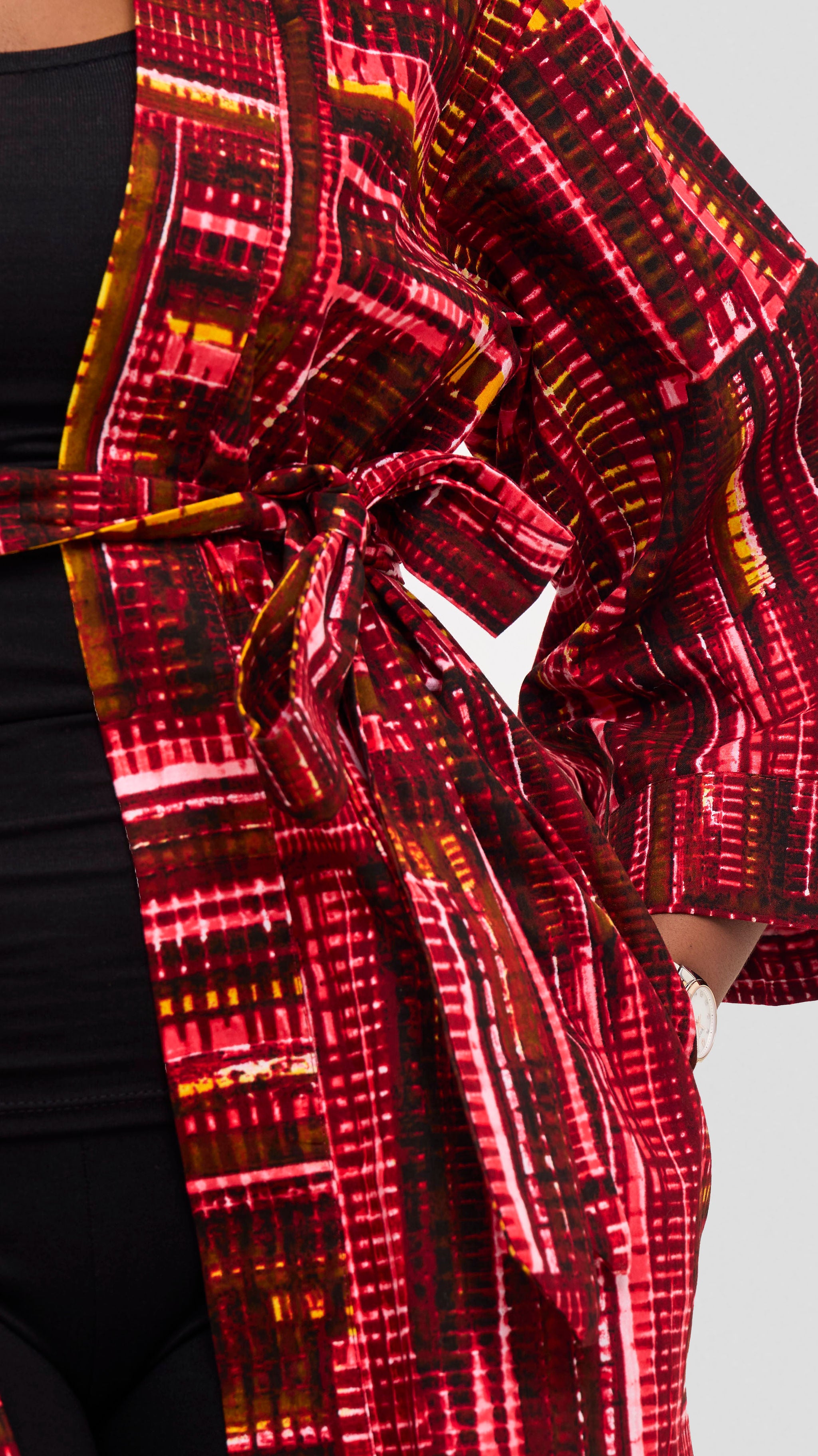 Vivo Short Kimono - Maroon / Pink Ara Print