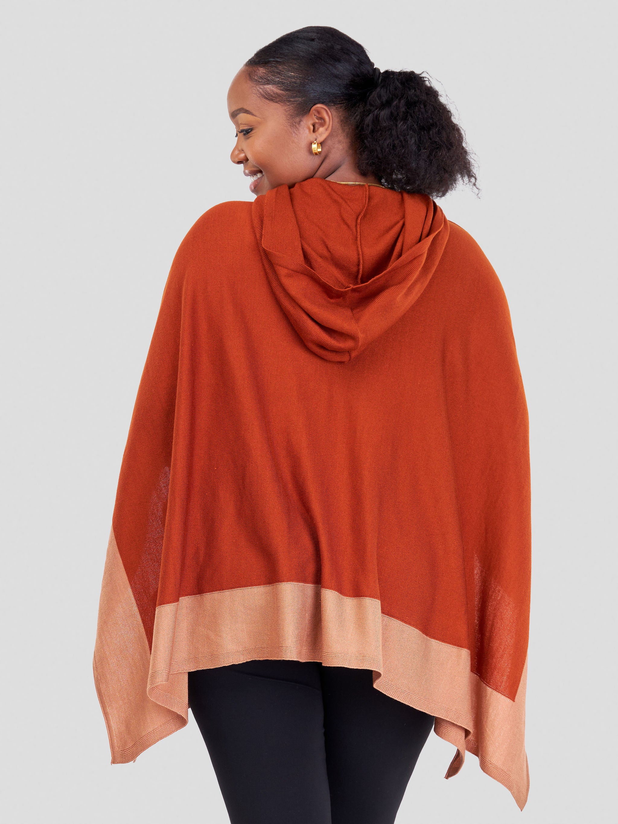 Vivo Basic Dada Poncho - Rust / Caramel