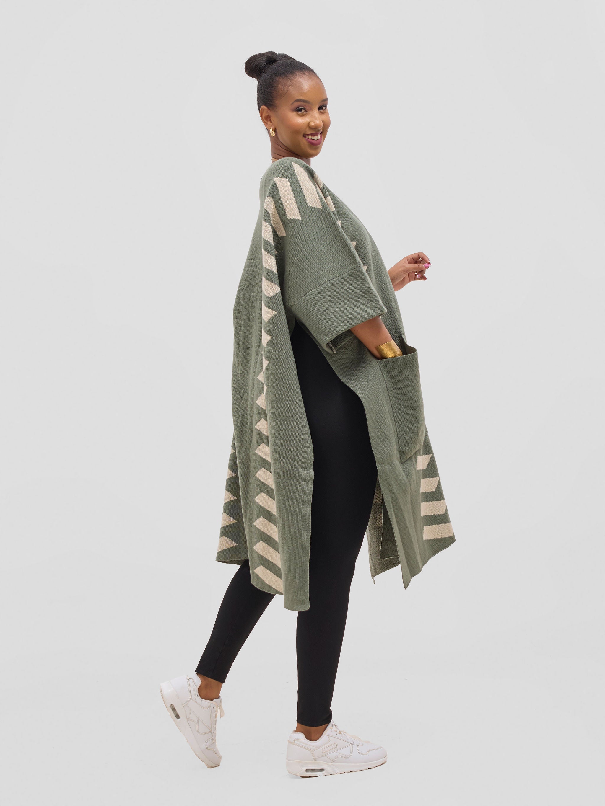 Safari Dila  Poncho - Dark Sage / Ivory