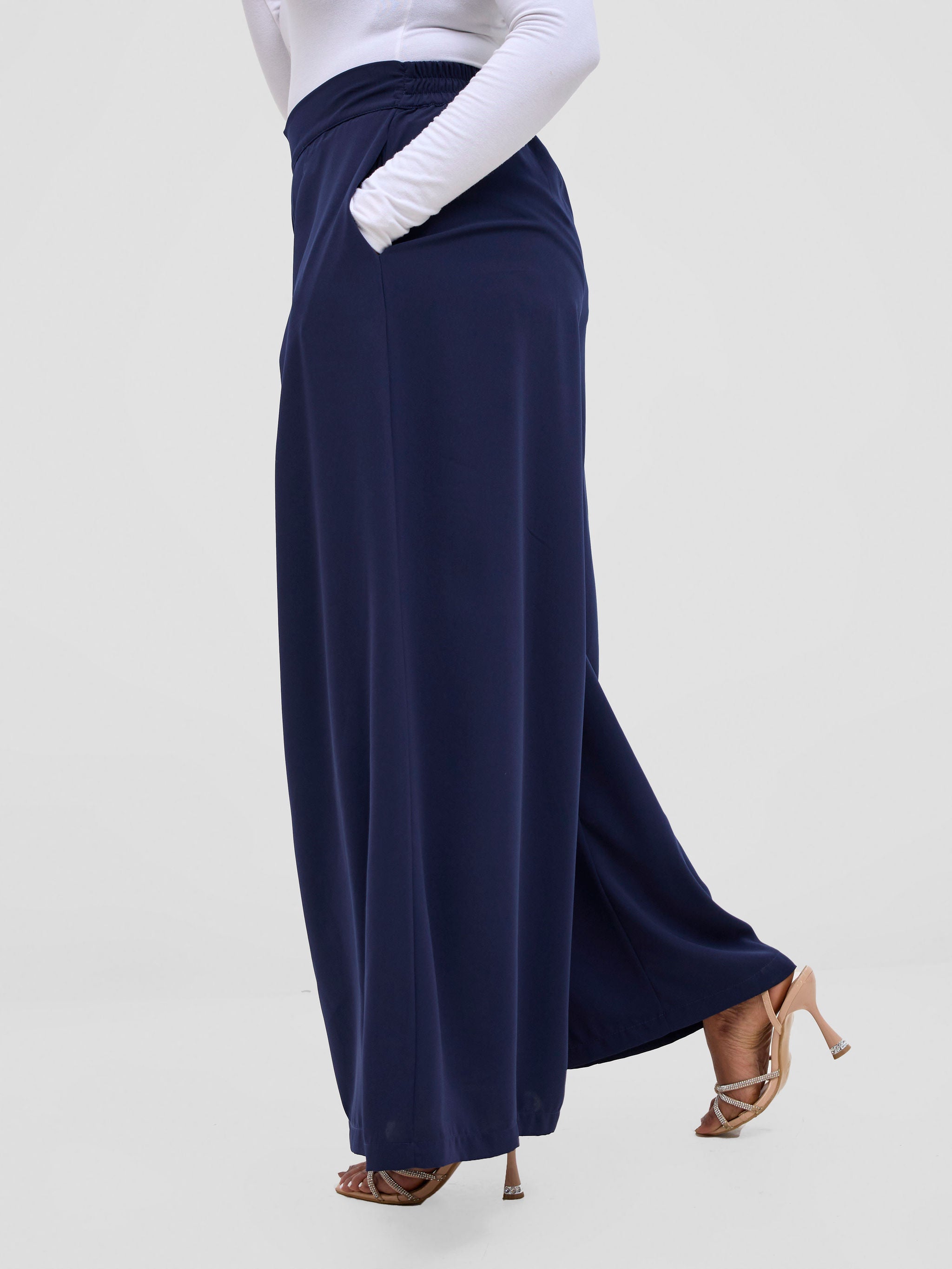 Vivo Hari Wide Leg Pants - Navy Blue
