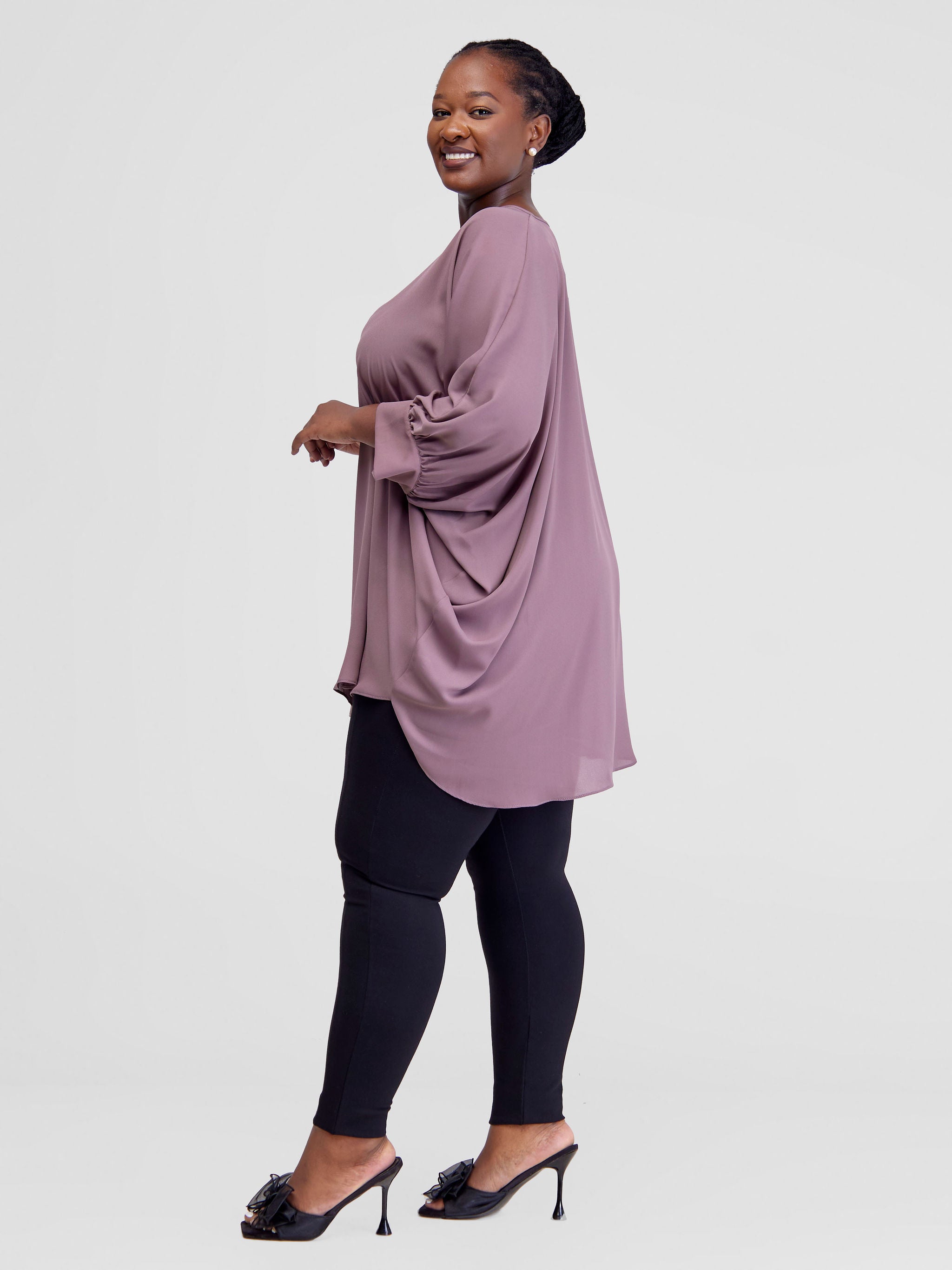 Vivo Mistari Gathered Sleeve Top - Dark Berry