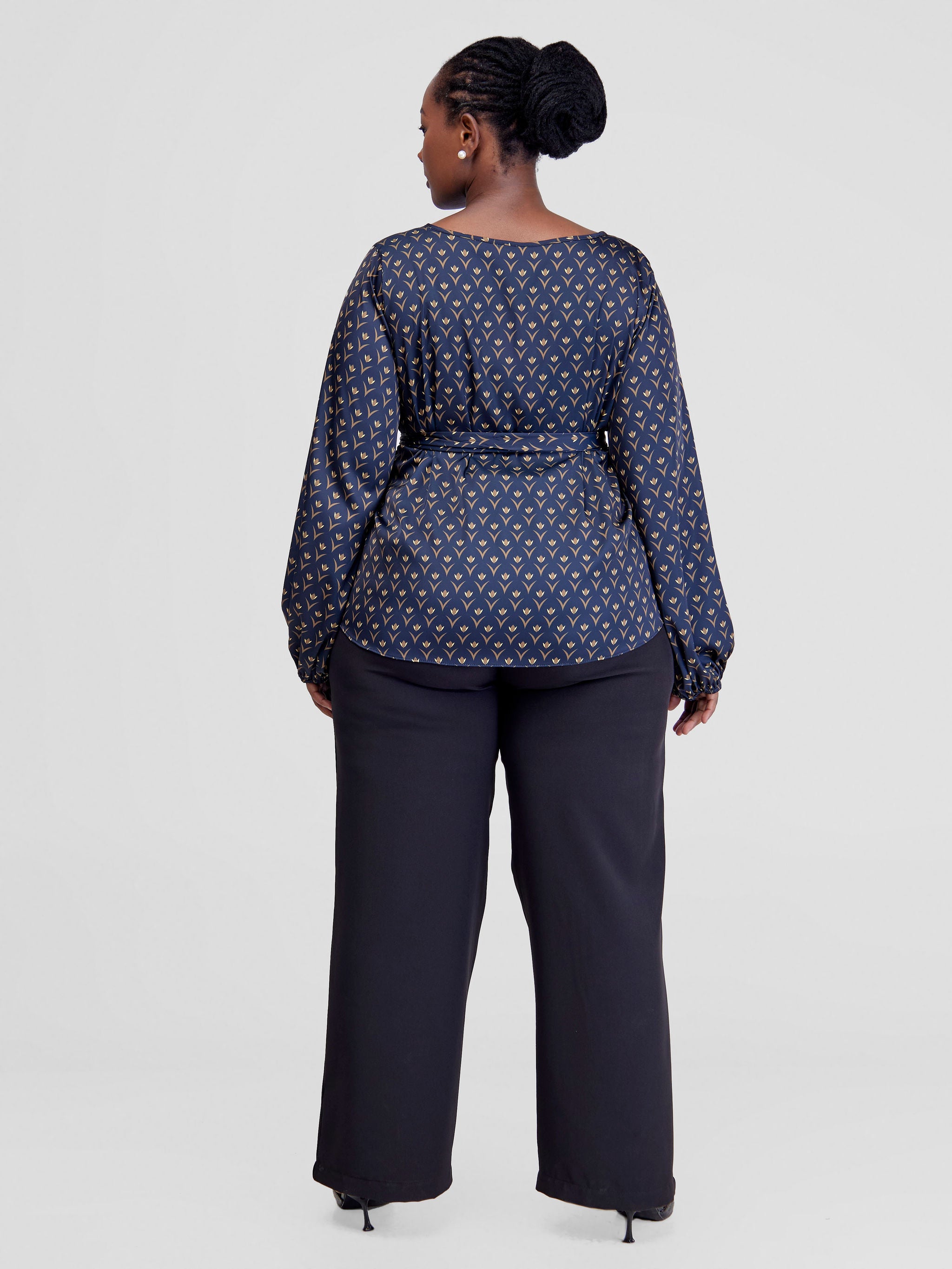 Vivo Basic Satin Bishop Sleeved Top - Navy / Yellow Nina Print