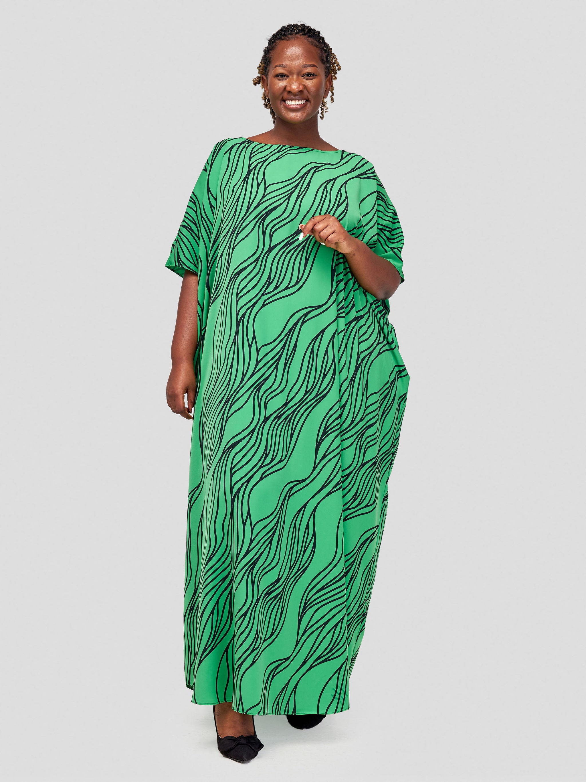 Vivo Asika Low Back Kaftan - Green / Black Spiral Print