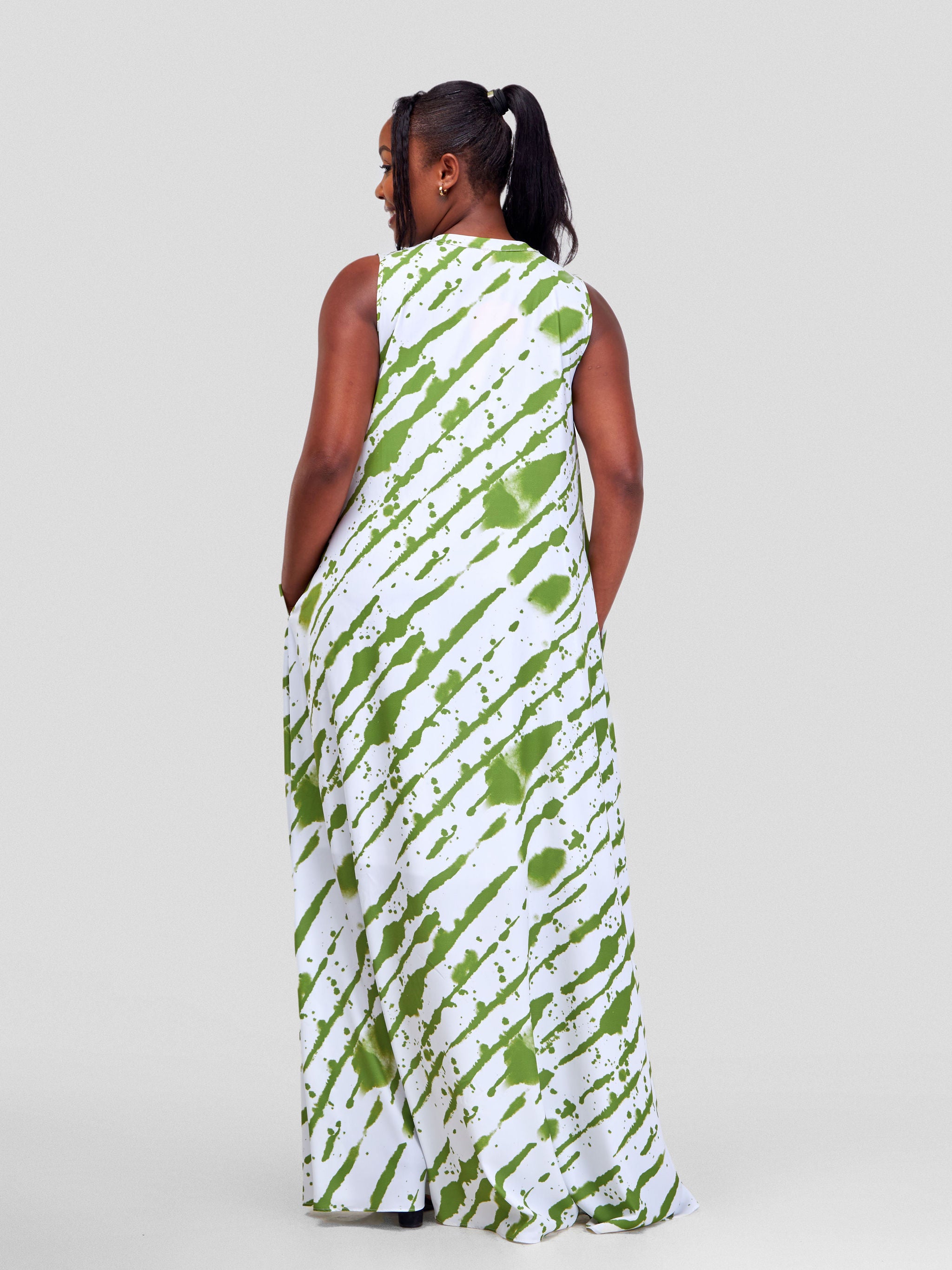 Vivo Ava Tent Maxi Dress - Olive / White Mistari Diagonal Print
