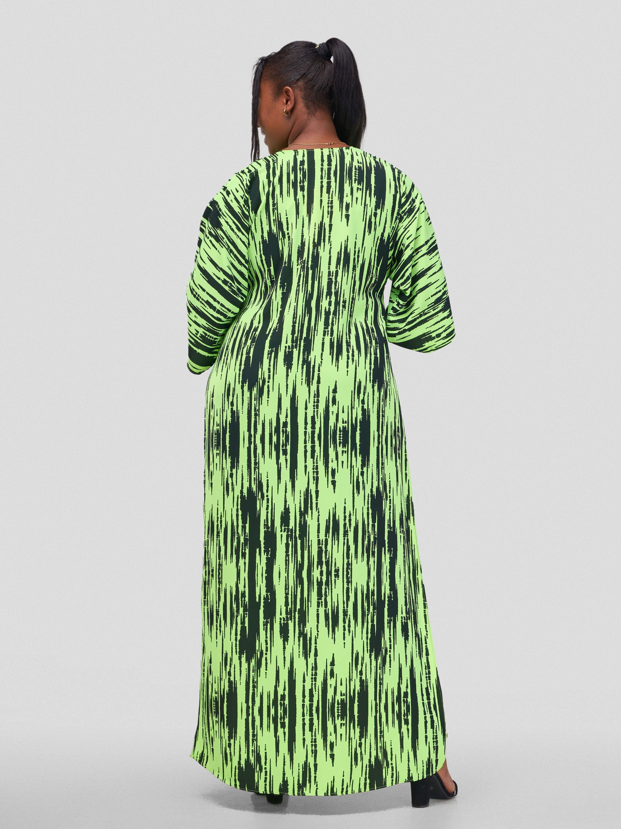 Vivo Basic Nandi High Slit Kimono - Lime Green / Black Abstract Print