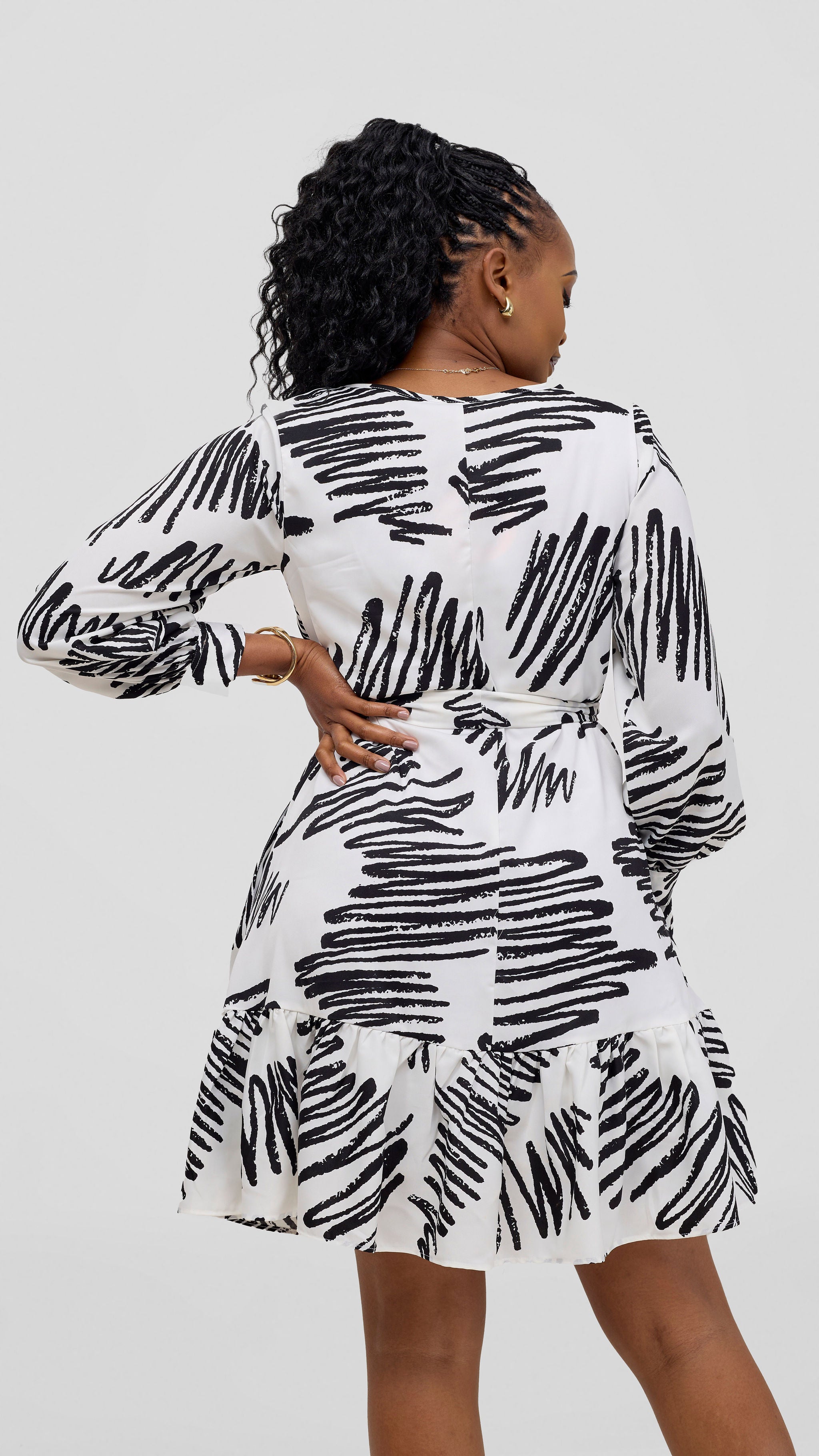 Vivo Serwa Tent Dress - White / Black Print
