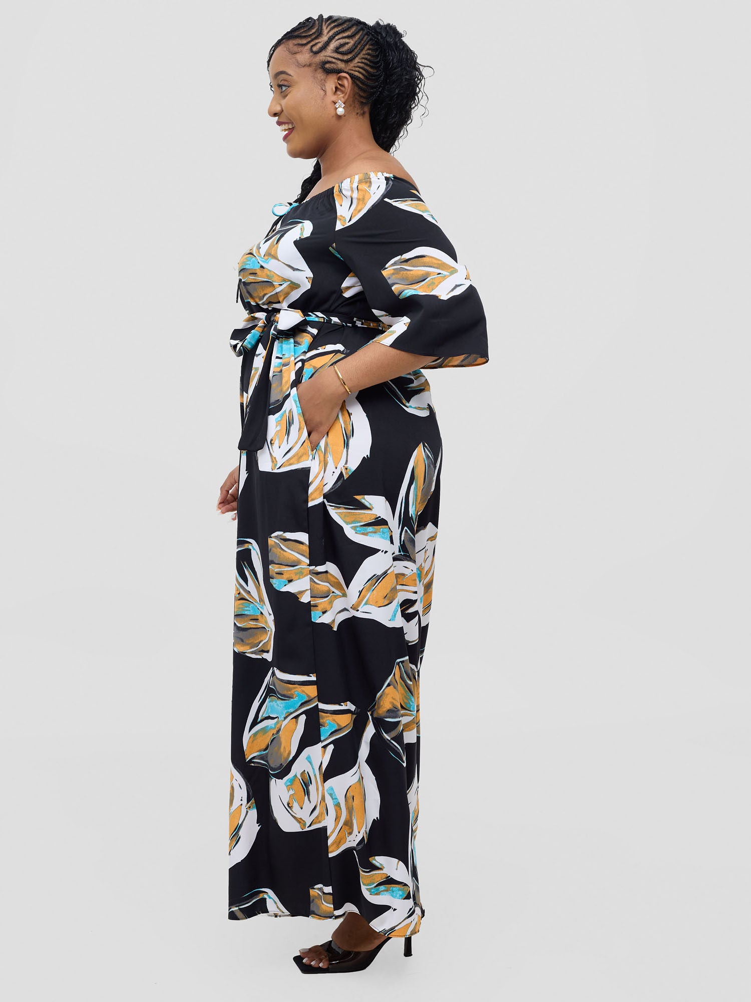 Vivo Zahari 3/4 Sleeve Off-Shoulder Jumpsuit - Black Ari Print