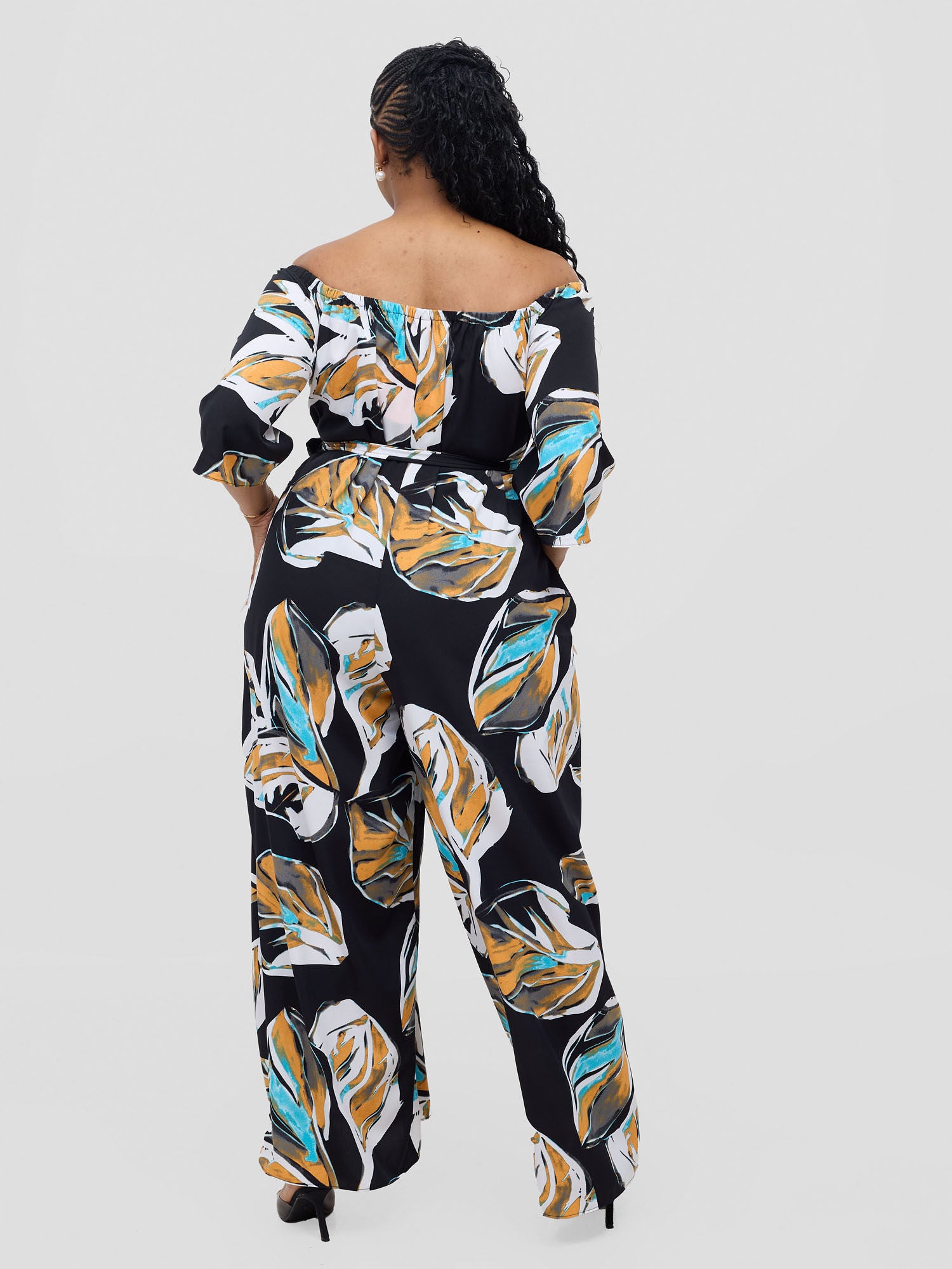 Vivo Zahari 3/4 Sleeve Off-Shoulder Jumpsuit - Black Ari Print