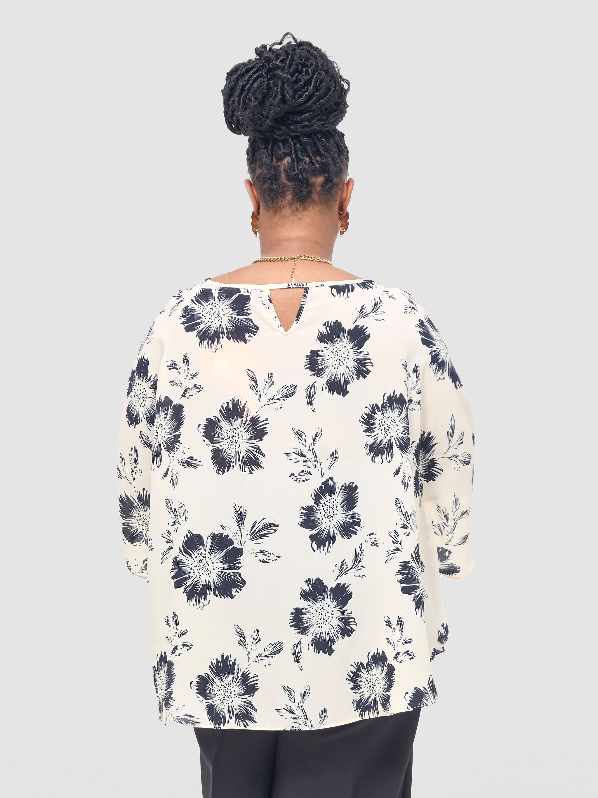 Vivo Sakari Circular Loose Top - Black / Cream Print