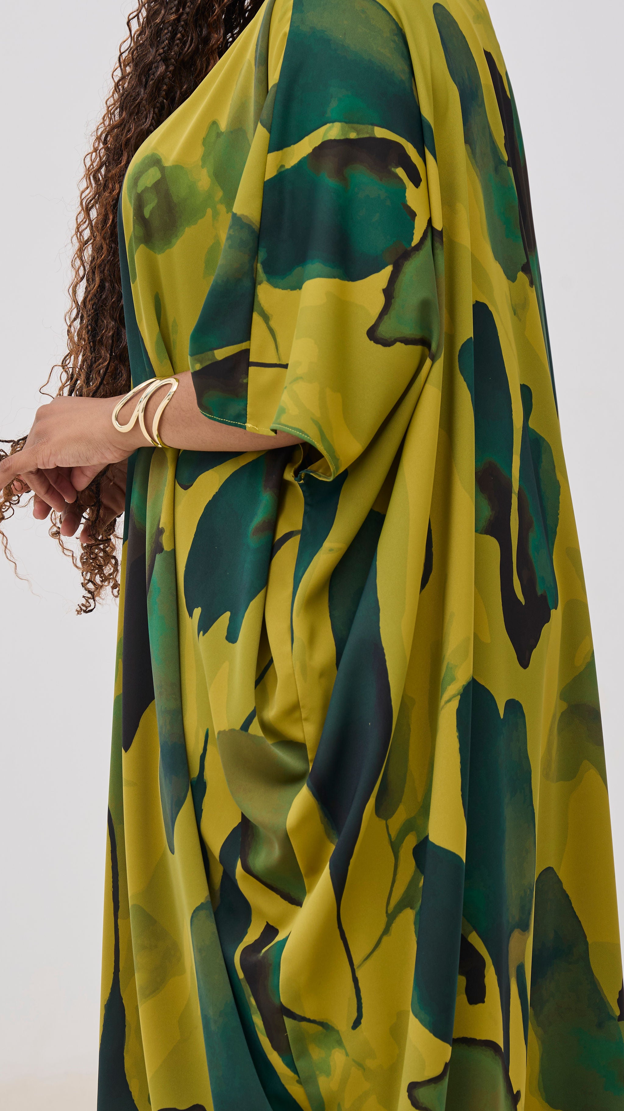 Vivo Ayla Maxi Kimono - Olive / Dark Green Dola Print