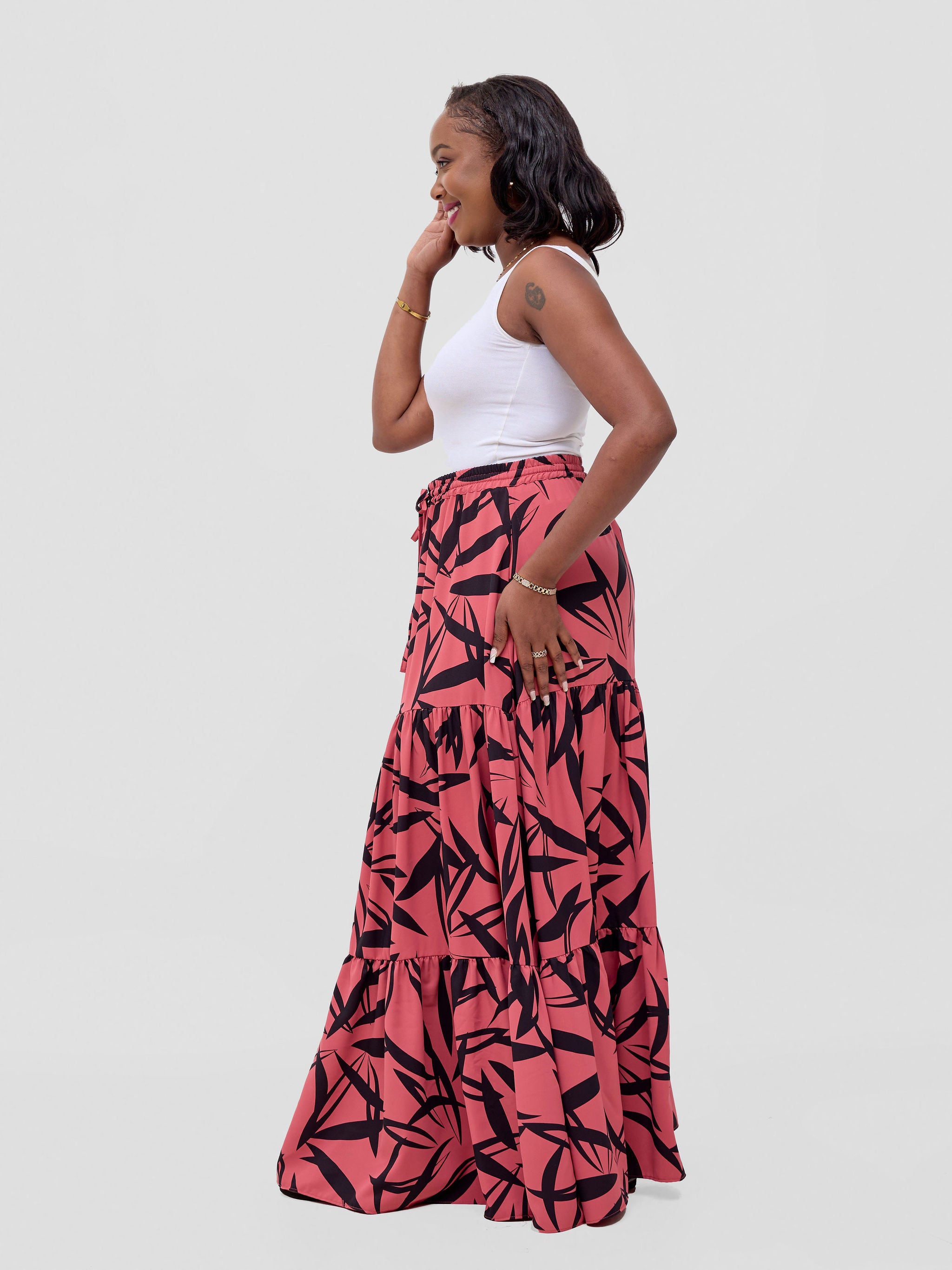 Vivo Serwa Tiered Maxi Skirt - Coral / Black Wera Print