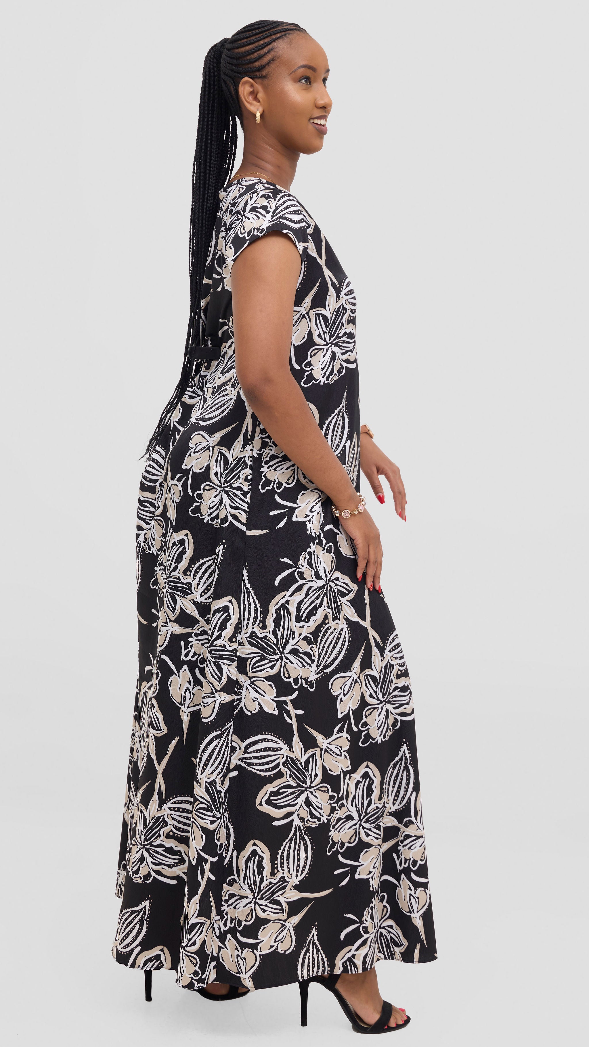 Vivo Sierra Maxi Chiffon Dress - Black / Beige Print