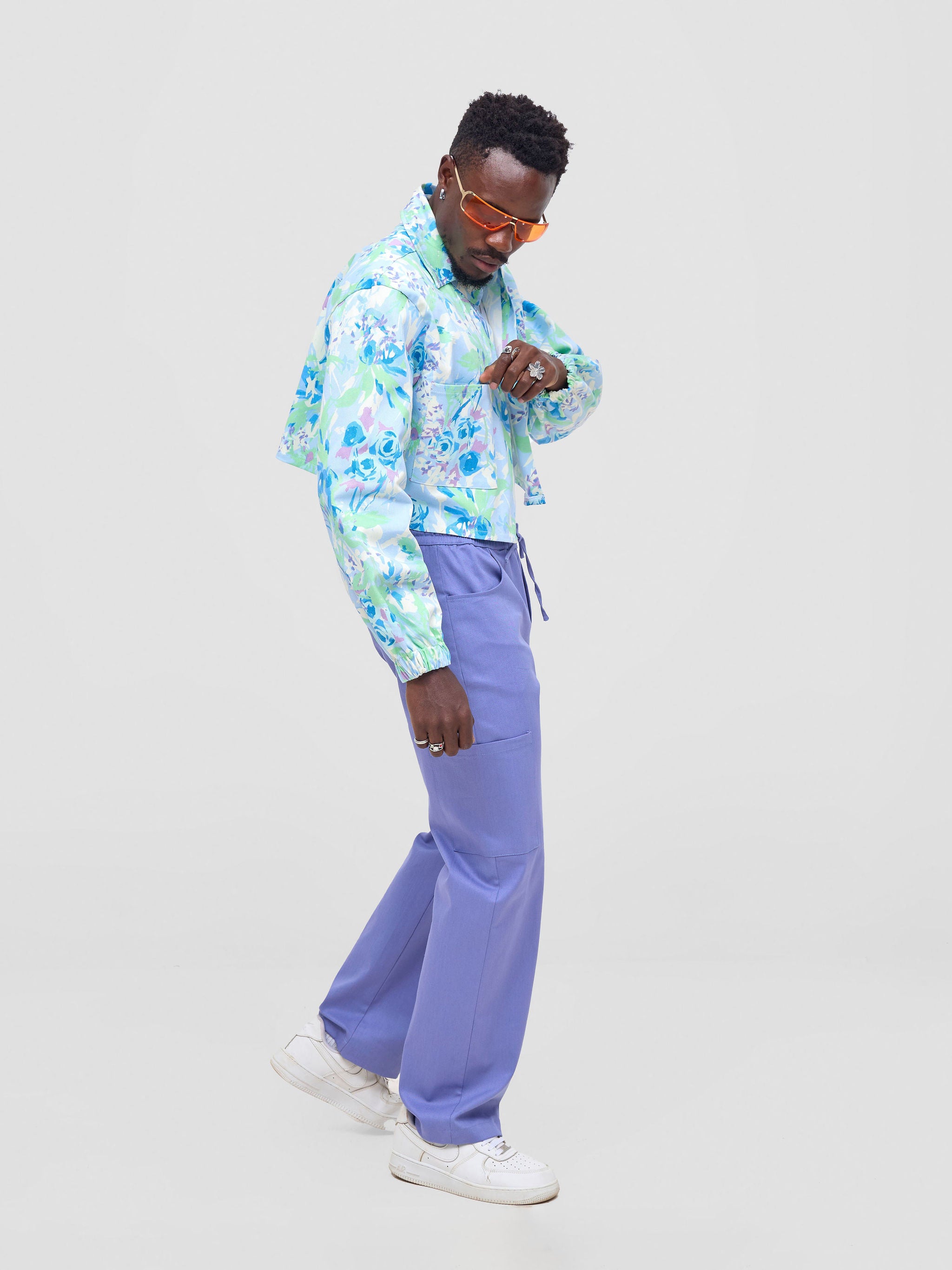 Zoya Nia  Long Sleeved Crop Shacket - Blue / White Floral Print