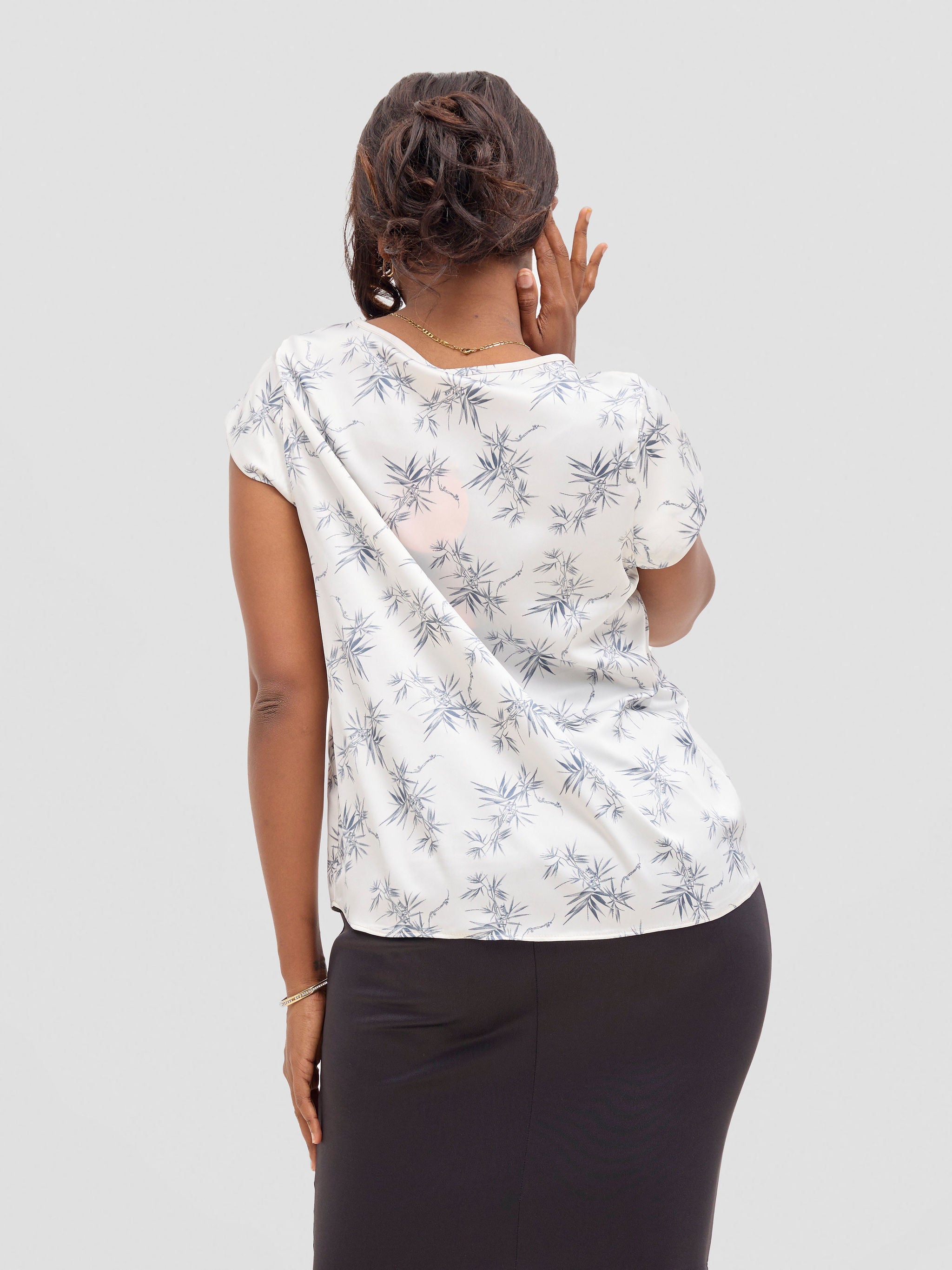 Vivo Basic Satin Cap Sleeve Top - White / Grey Bia Print